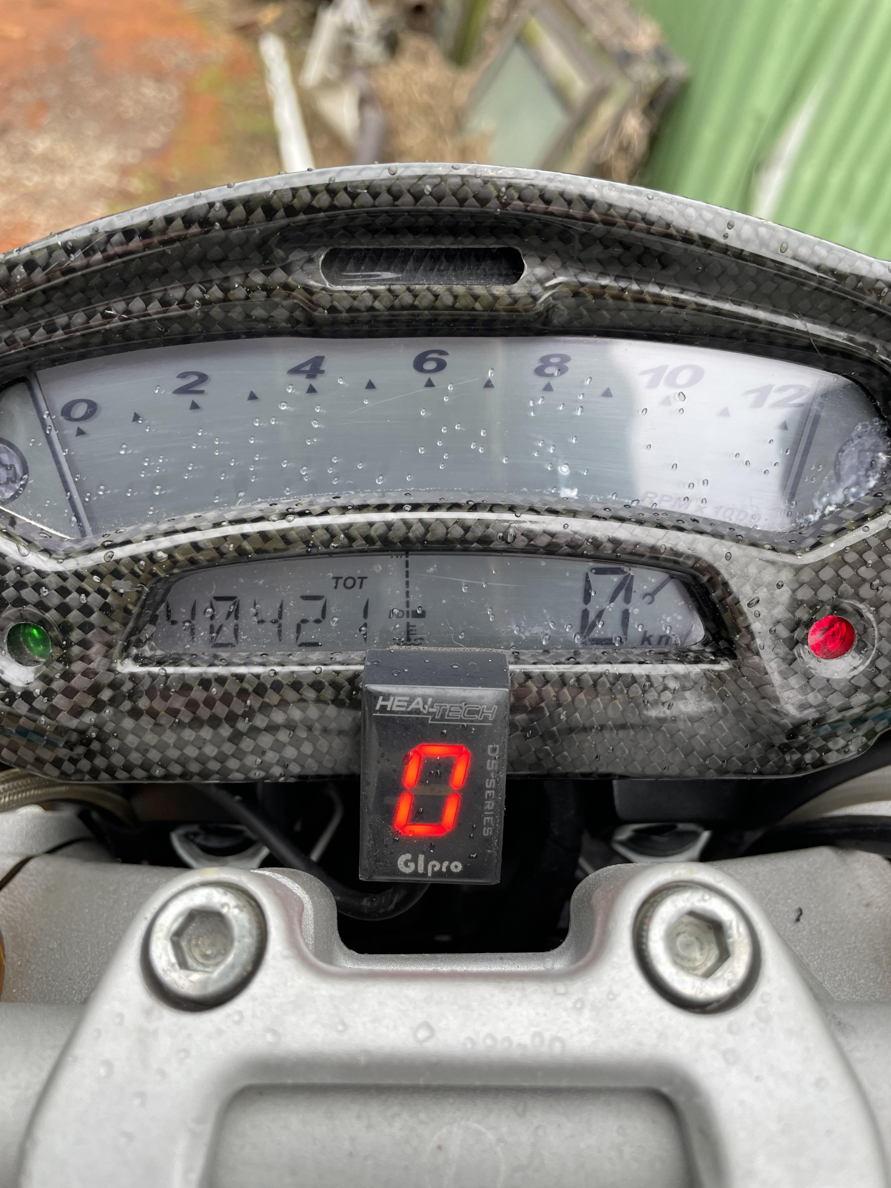 2009 DUCATI MONSTER 1100 S ROAD