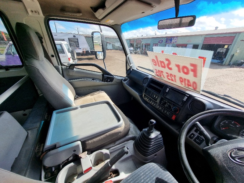 2018 HINO 300 SERIES 717 DUAL CAB TRUCK