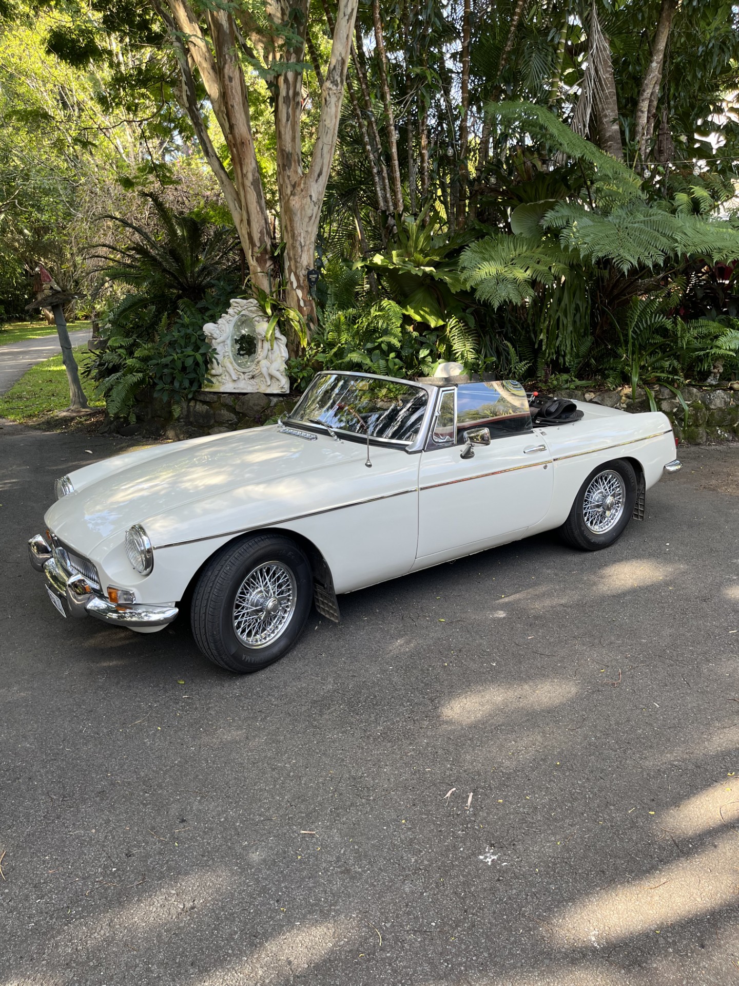 1963 MG MGB MK I 4 SPEED MANUAL ROADSTER