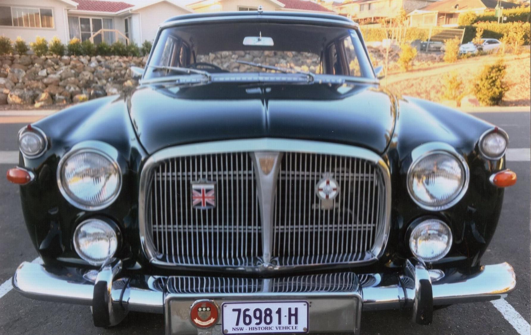 1969 ROVER P5B SEDAN