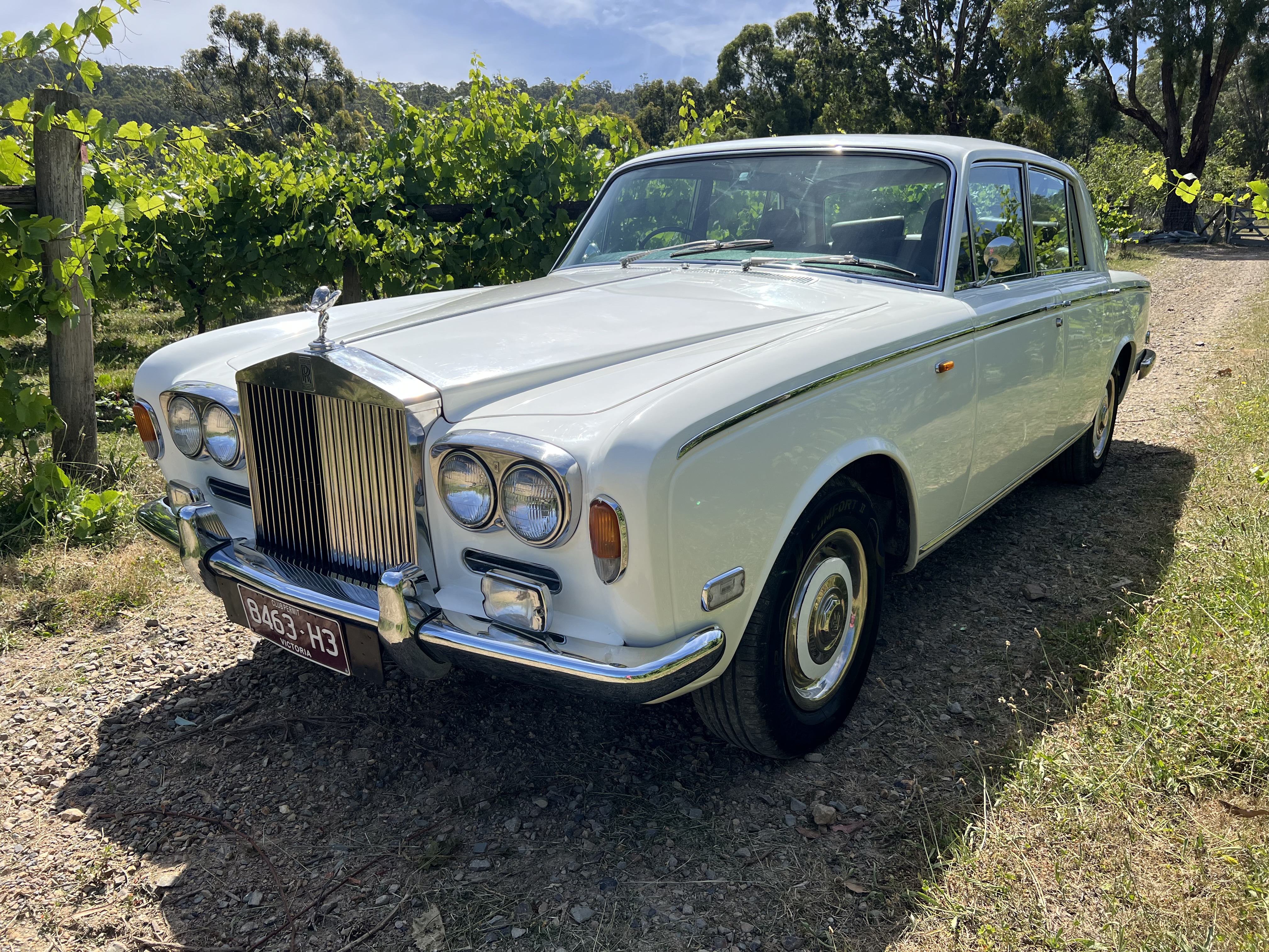 1970 ROLLS-ROYCE SILVER SHADOW SI 4D SEDAN