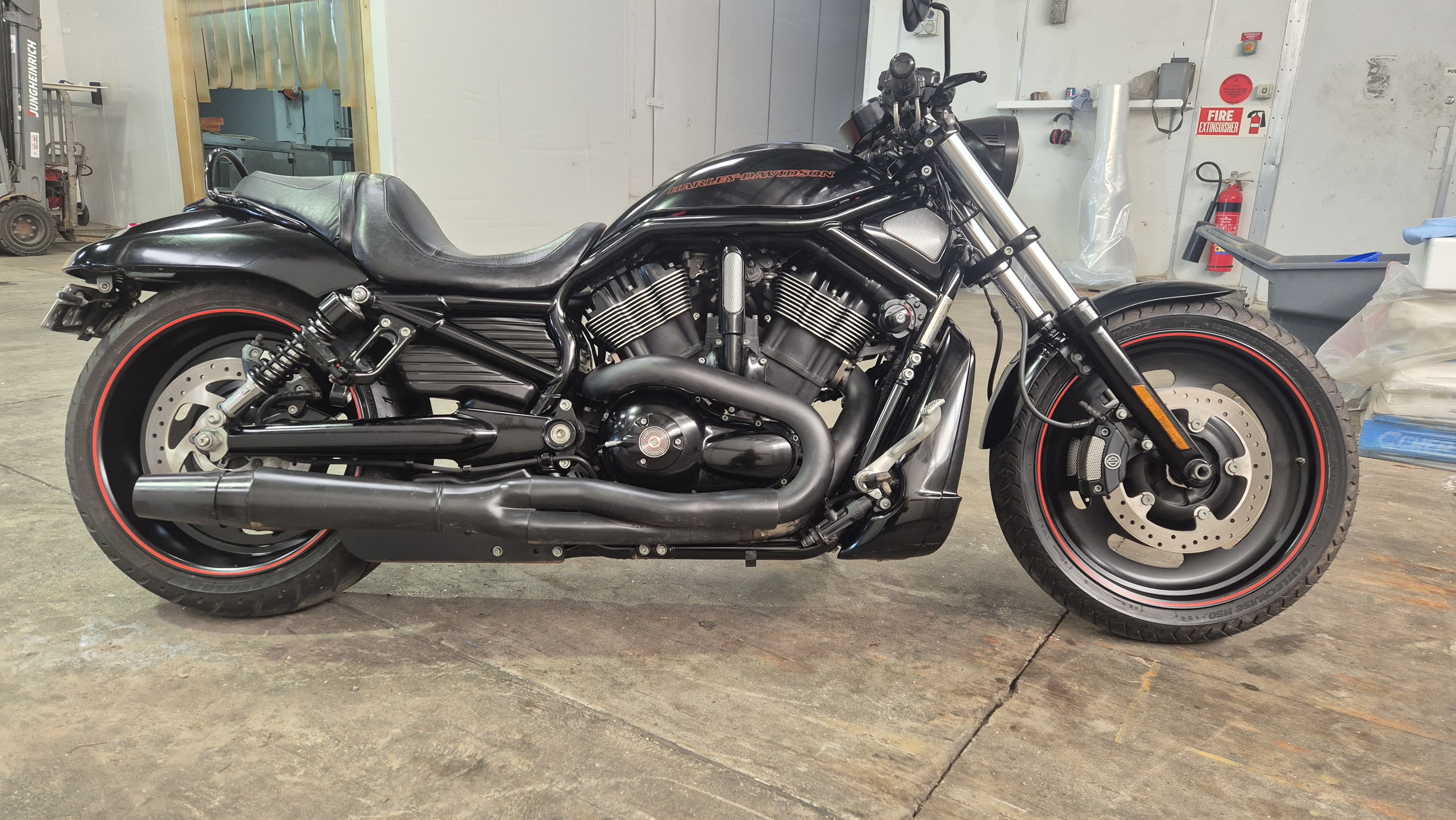 2008 HARLEY-DAVIDSON VRSCDX NIGHT ROD SPECIAL CRUISER