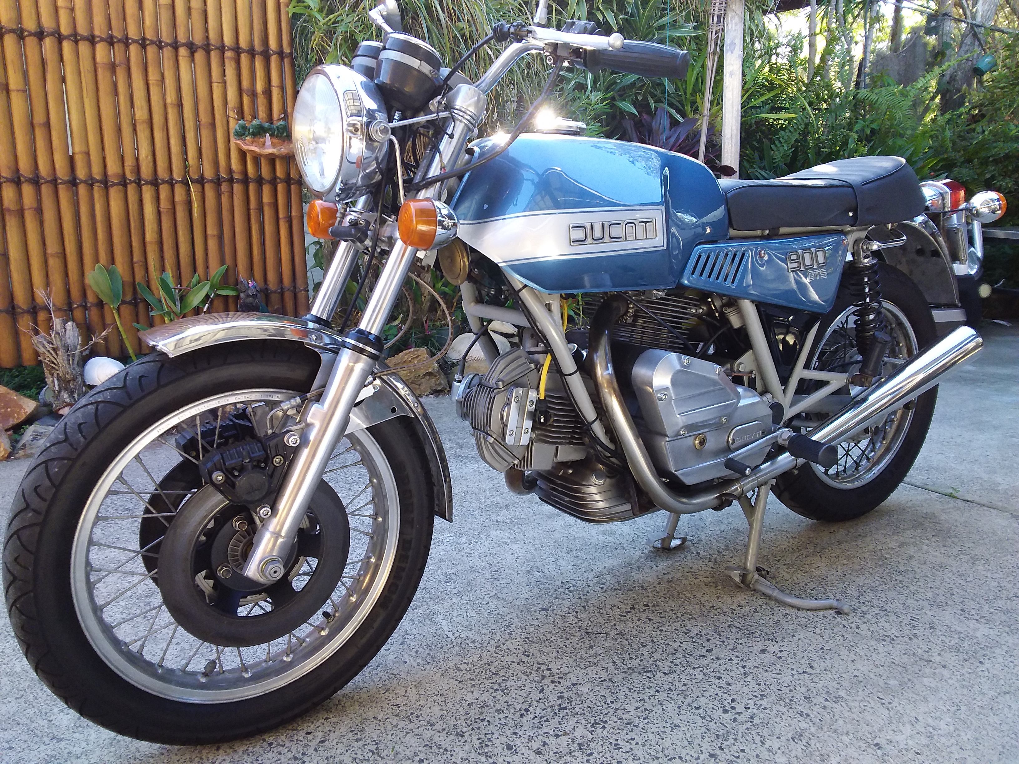 1978 DUCATI 900 GTS ROAD
