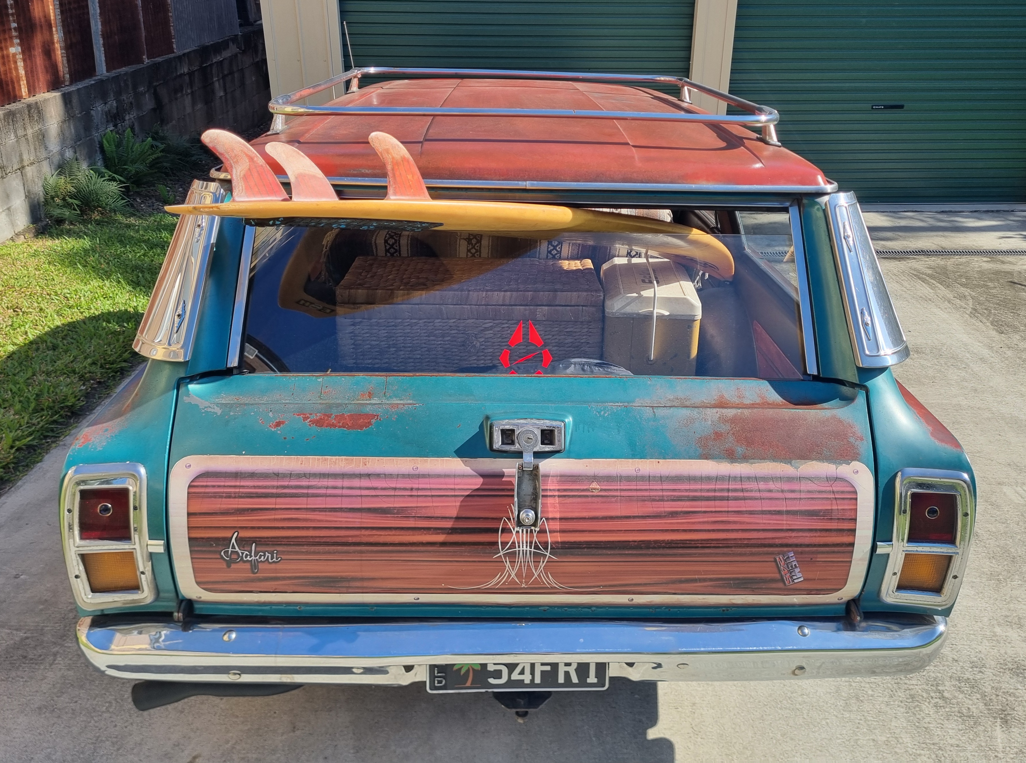1970 CHRYSLER VALIANT VG SAFARI 3 SP AUTOMATIC 4D WAGON