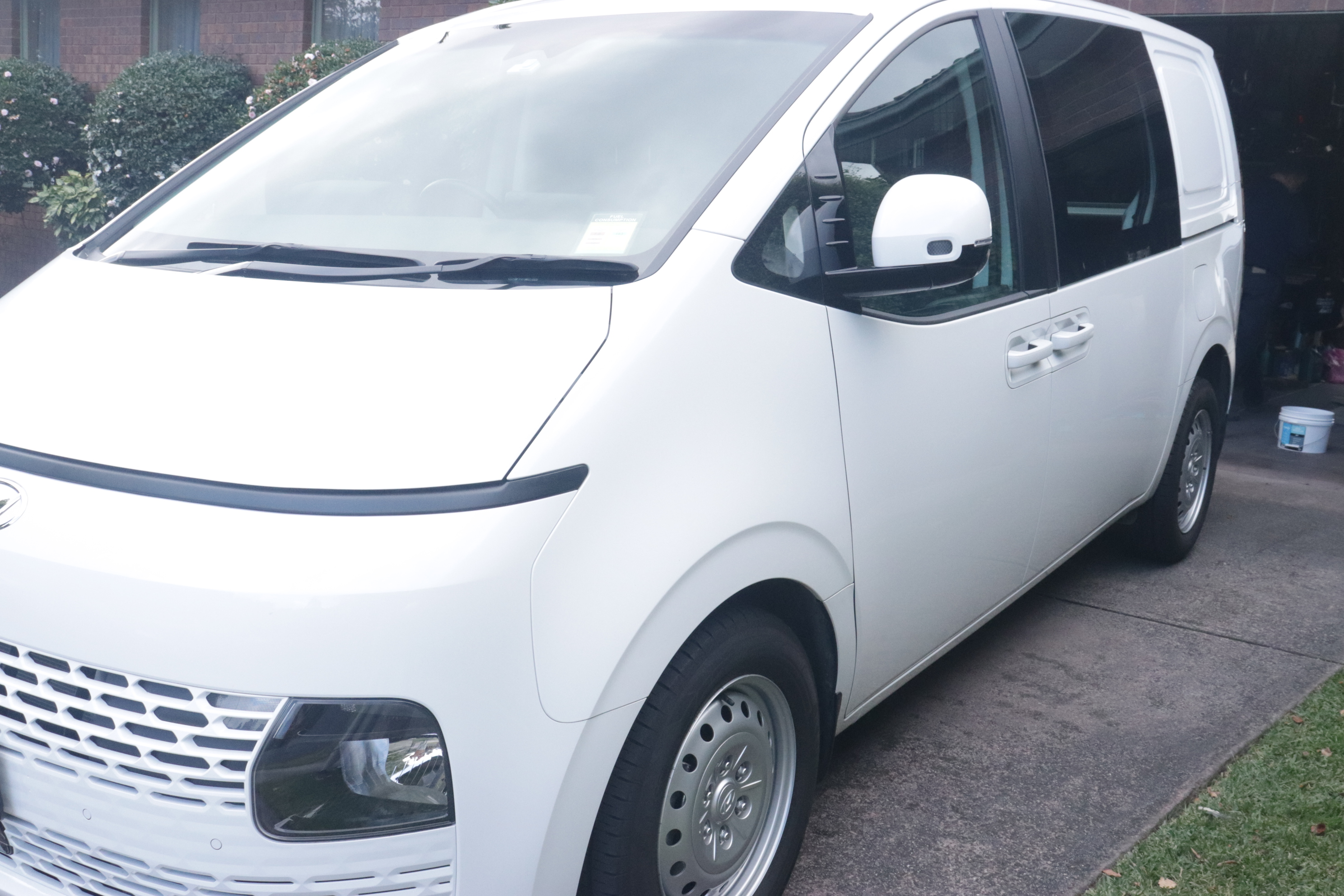 2024 HYUNDAI STARIA US4.V2 MY24 LOAD 2S 2.2D LIFTBACK 8 SP AUTOMATIC SEQUENTIAL 5D VAN 