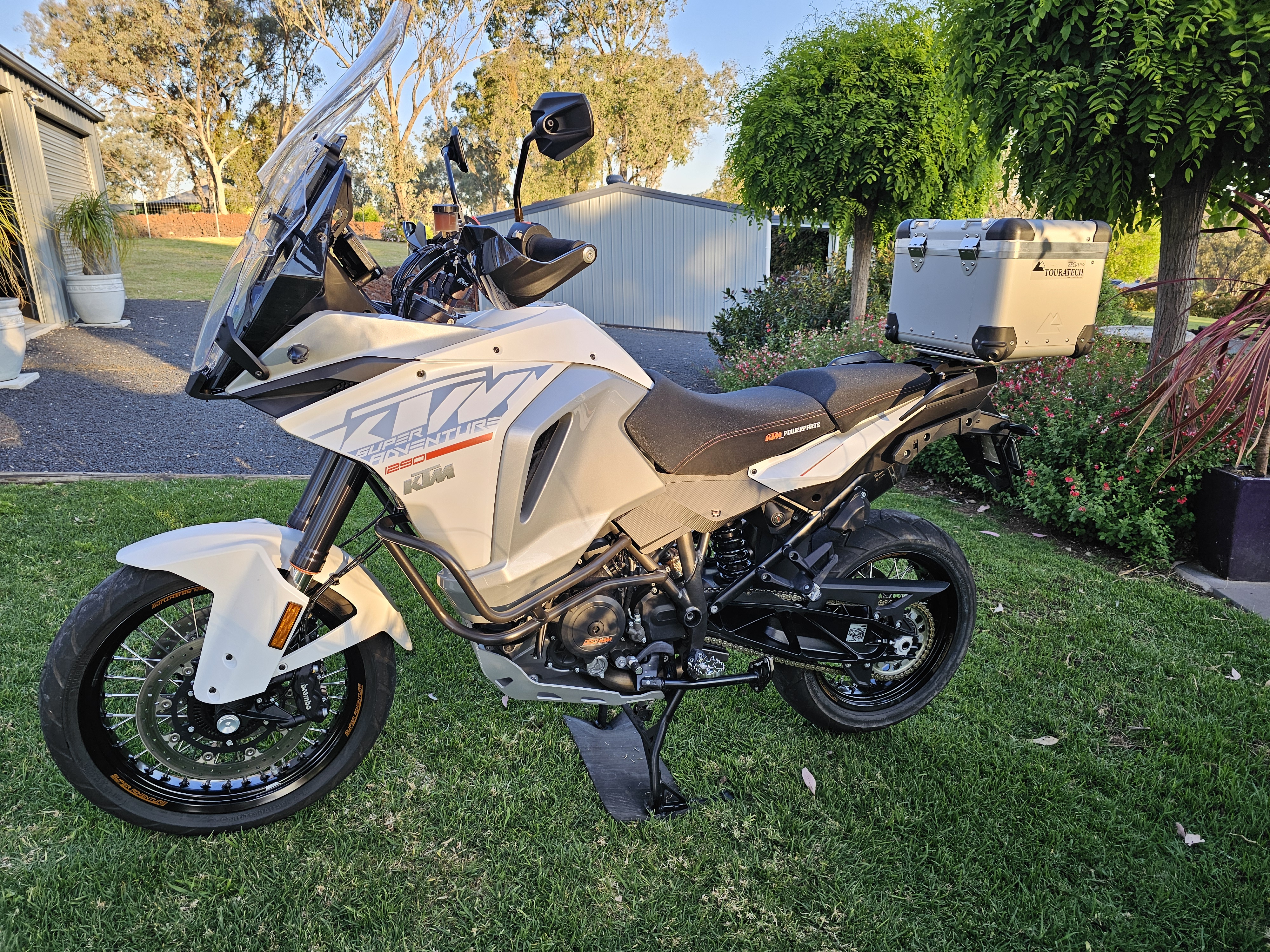 2016 KTM 1290 SUPER ADVENTURE DUAL SPORTS 