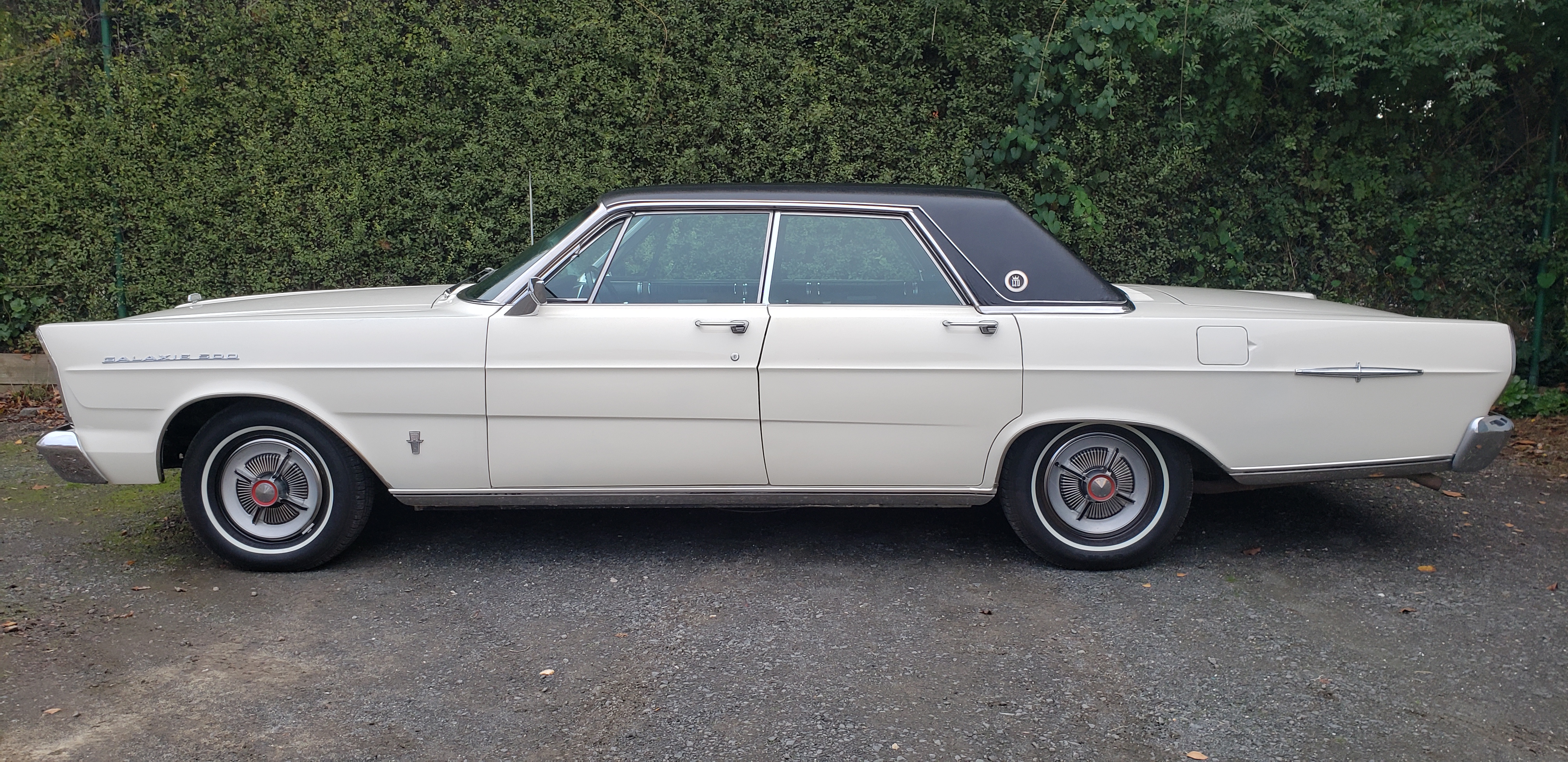 1965 FORD GALAXIE LTD 500 3 SP AUTOMATIC 4D SEDAN