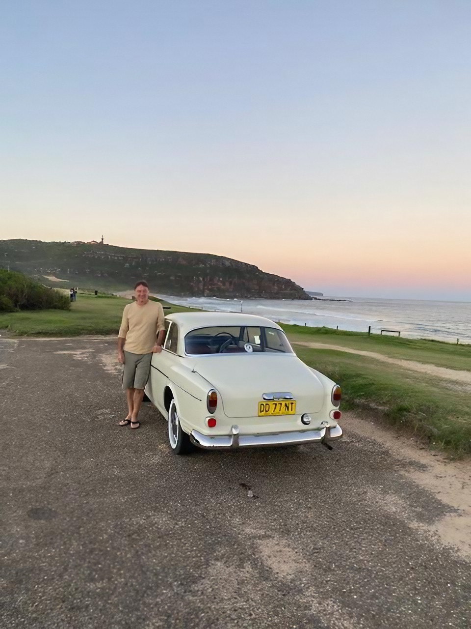 1966 VOLVO 1 22S AMAZON 2D SEDAN