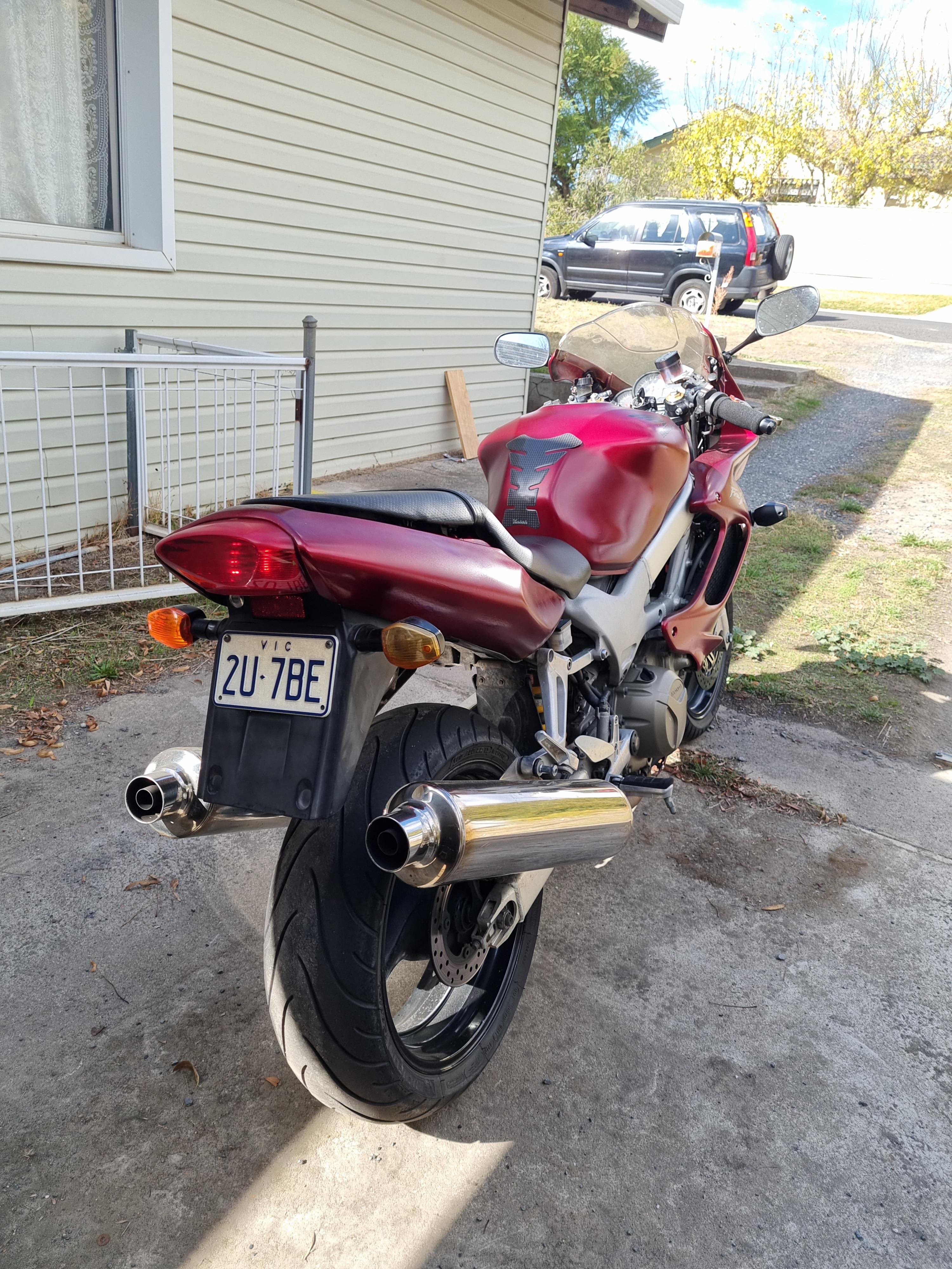 2004 HONDA VTR1000F FIRESTORM SPORTS