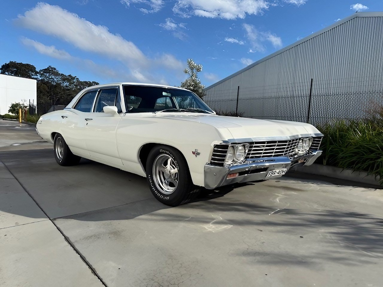 1967 CHEVROLET IMPALA 2 SP AUTOMATIC 4D SEDAN