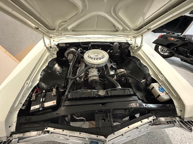 1967 CHEVROLET IMPALA 2 SP AUTOMATIC 4D SEDAN