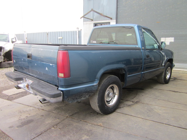 1992 CHEVROLET C1500 SHORT BED AUTOMATIC SINGLE CAB UTILITY