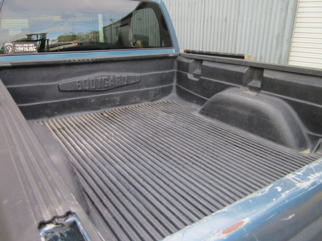 1992 CHEVROLET C1500 SHORT BED AUTOMATIC SINGLE CAB UTILITY