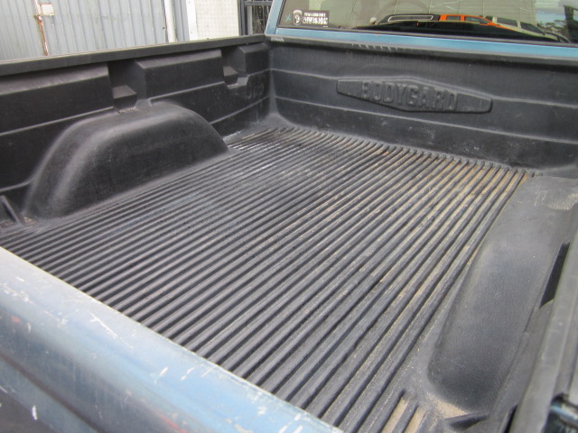 1992 CHEVROLET C1500 SHORT BED AUTOMATIC SINGLE CAB UTILITY