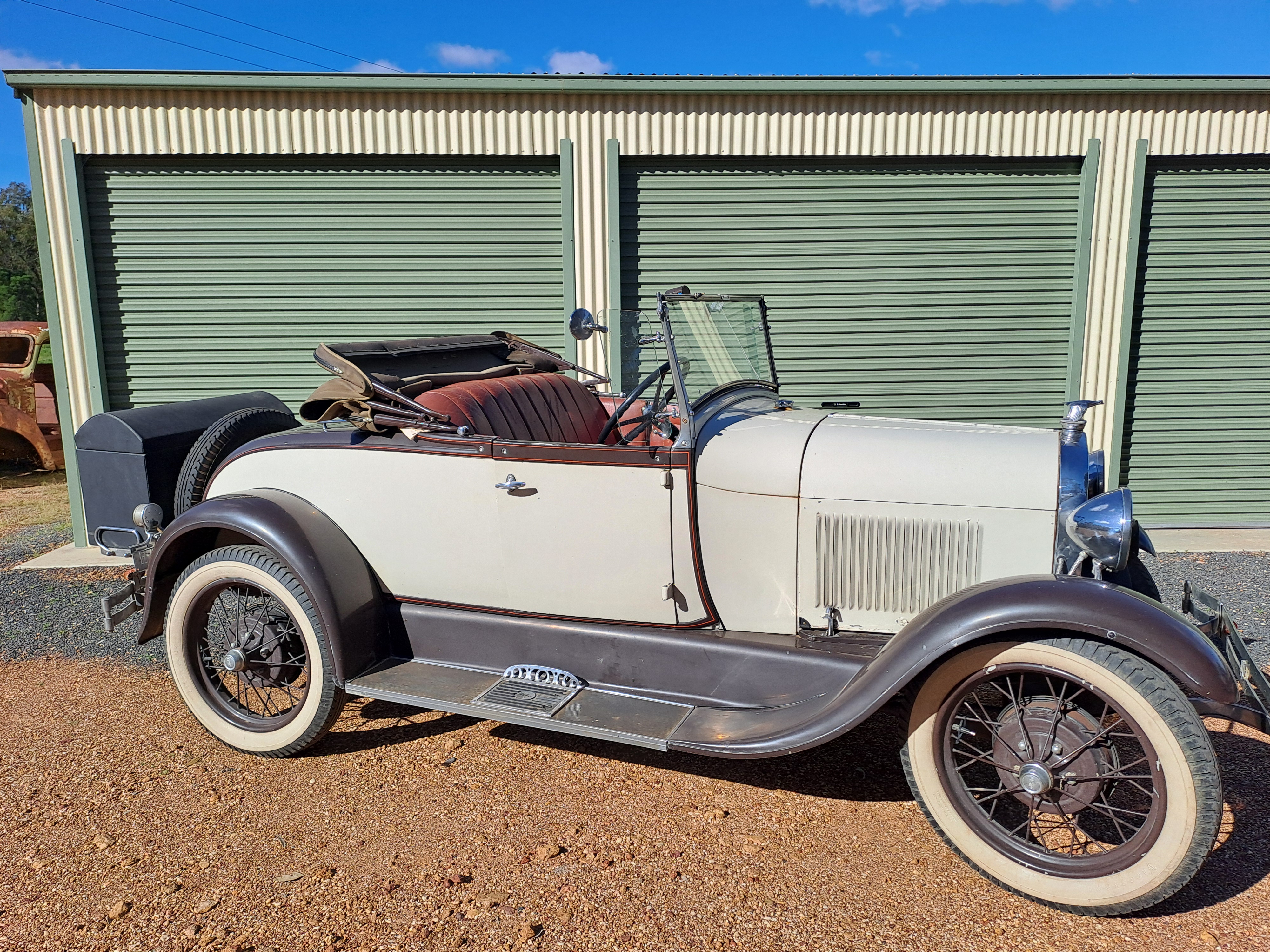 1929 FORD MODEL A CONVERTIBLE