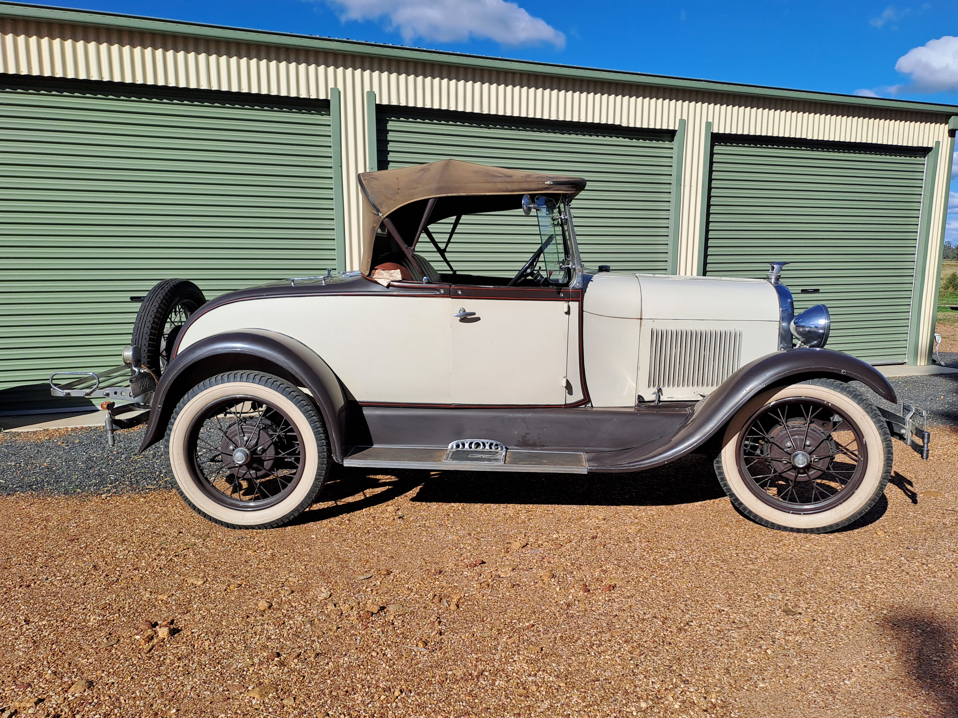 1929 FORD MODEL A CONVERTIBLE