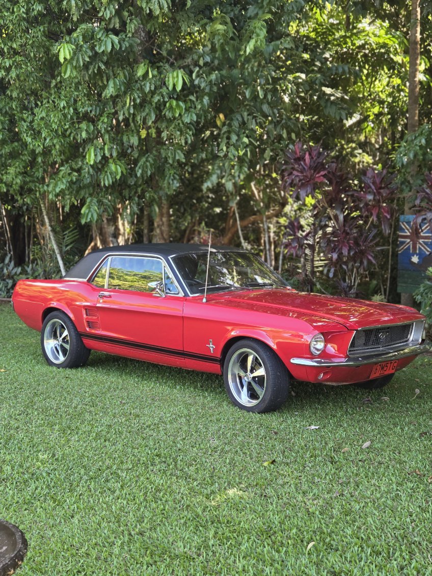 1967 FORD MUSTANG AUTOMATIC COUPE