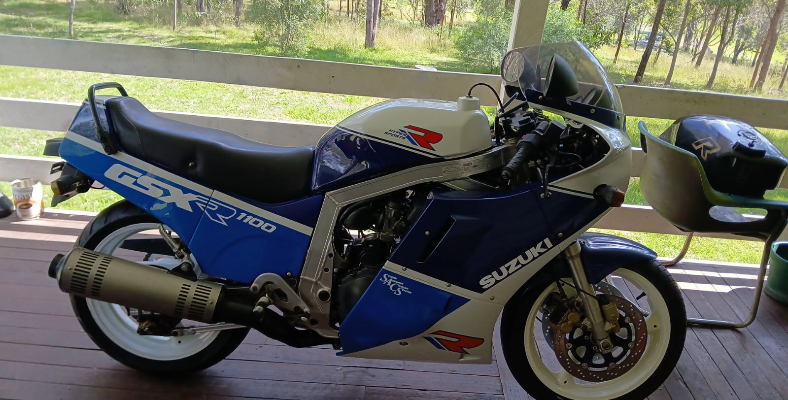 1988 SUZUKI GSX-R1100 ROAD