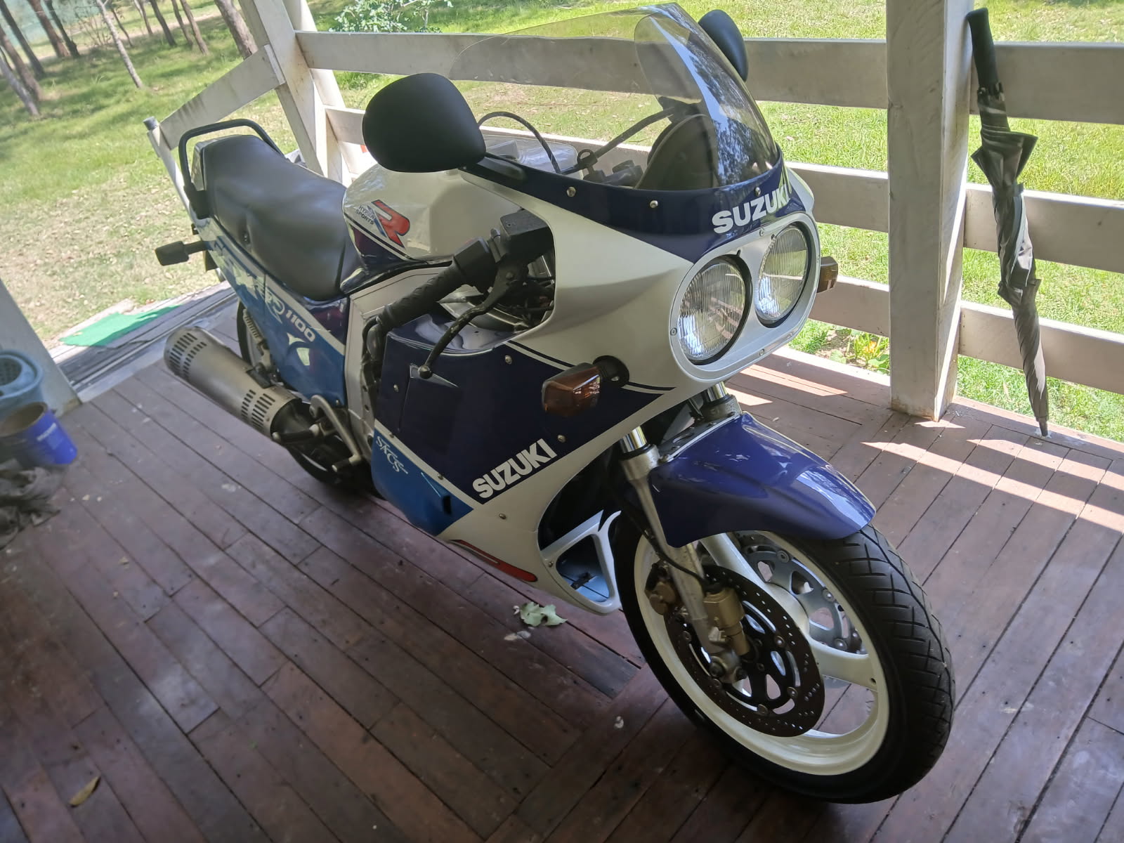 1988 SUZUKI GSX-R1100 ROAD