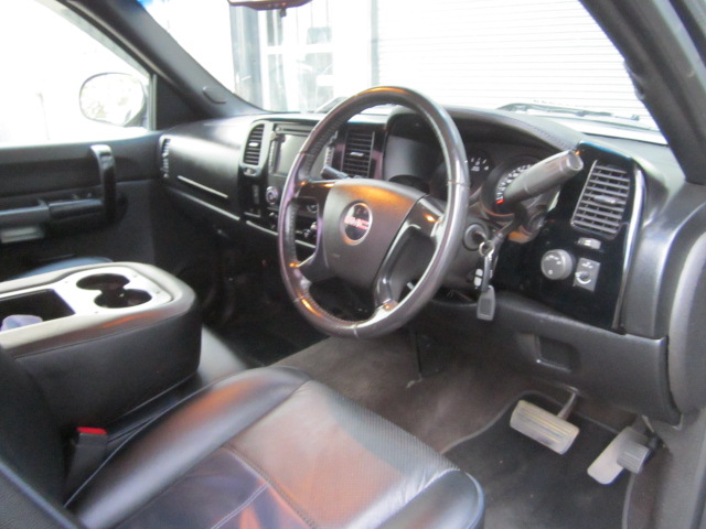 2008 GMC SIERRA AUTOMATIC SHORT BED SINGLE CAB UTILITY