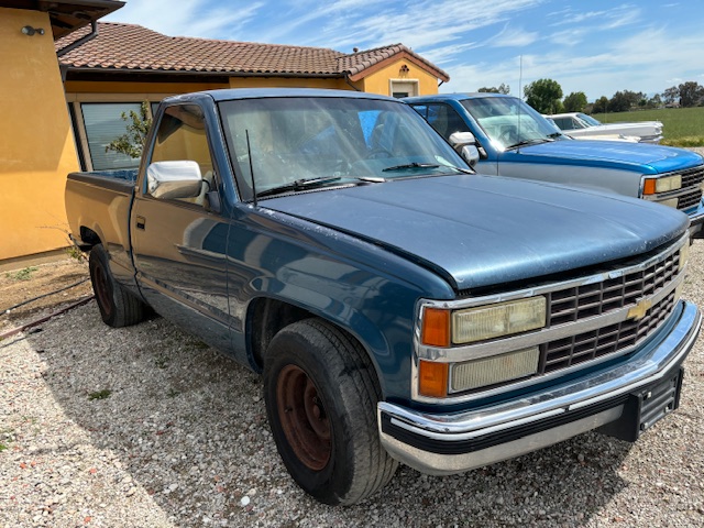 1992 CHEVROLET C1500 SHORT BED AUTOMATIC SINGLE CAB UTILITY