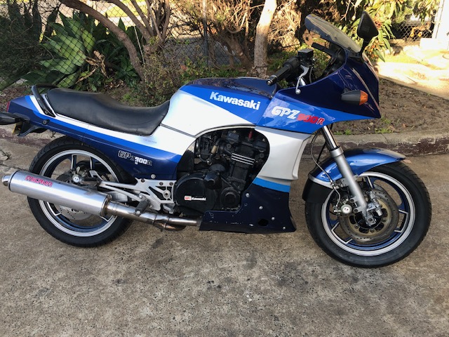 1985 KAWASAKI GPZ900R ROAD