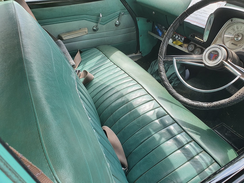 1961 CHRYSLER VALIANT S SERIES 4D SEDAN 