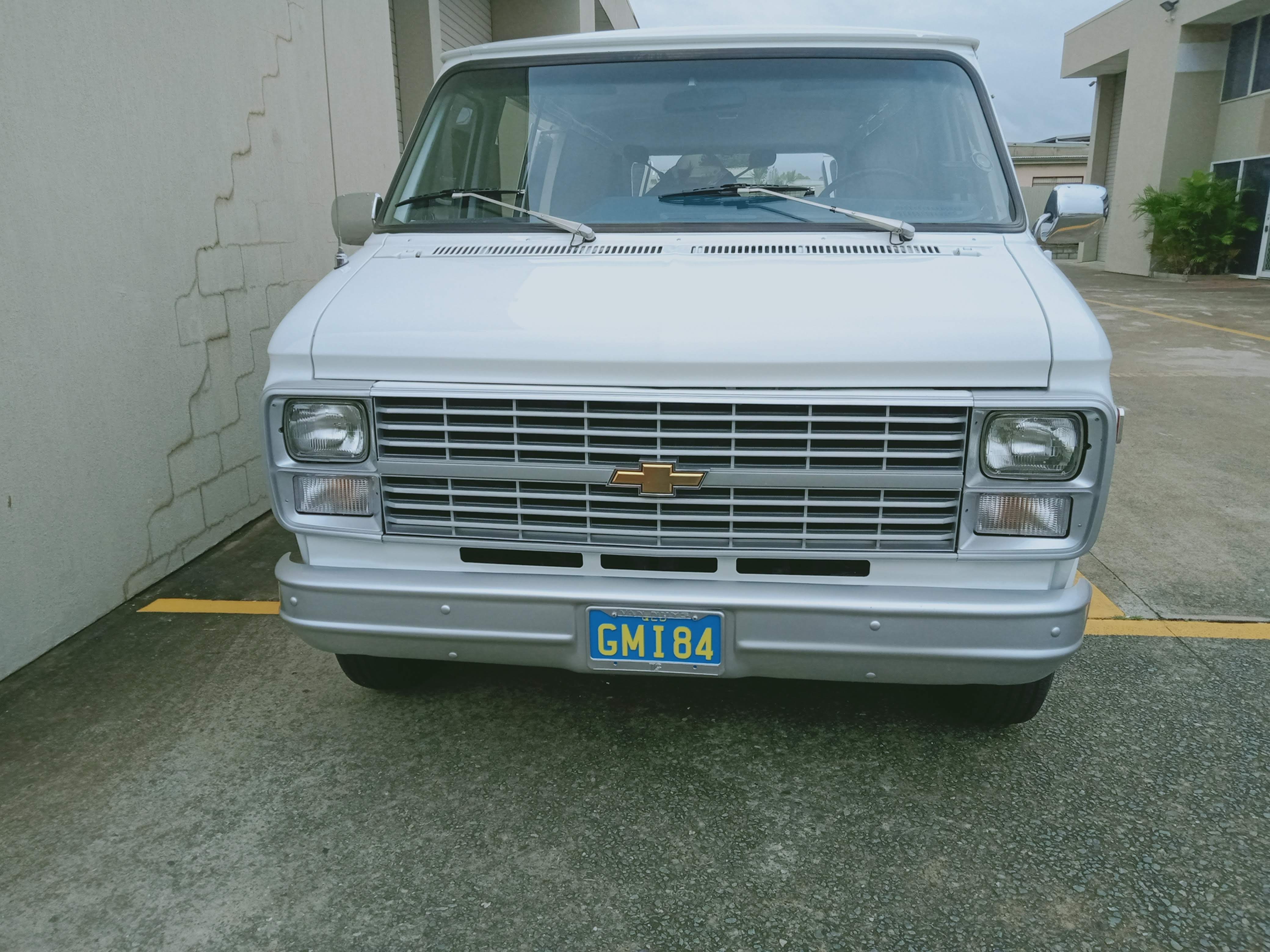 1984 CHEVROLET G10 VAN