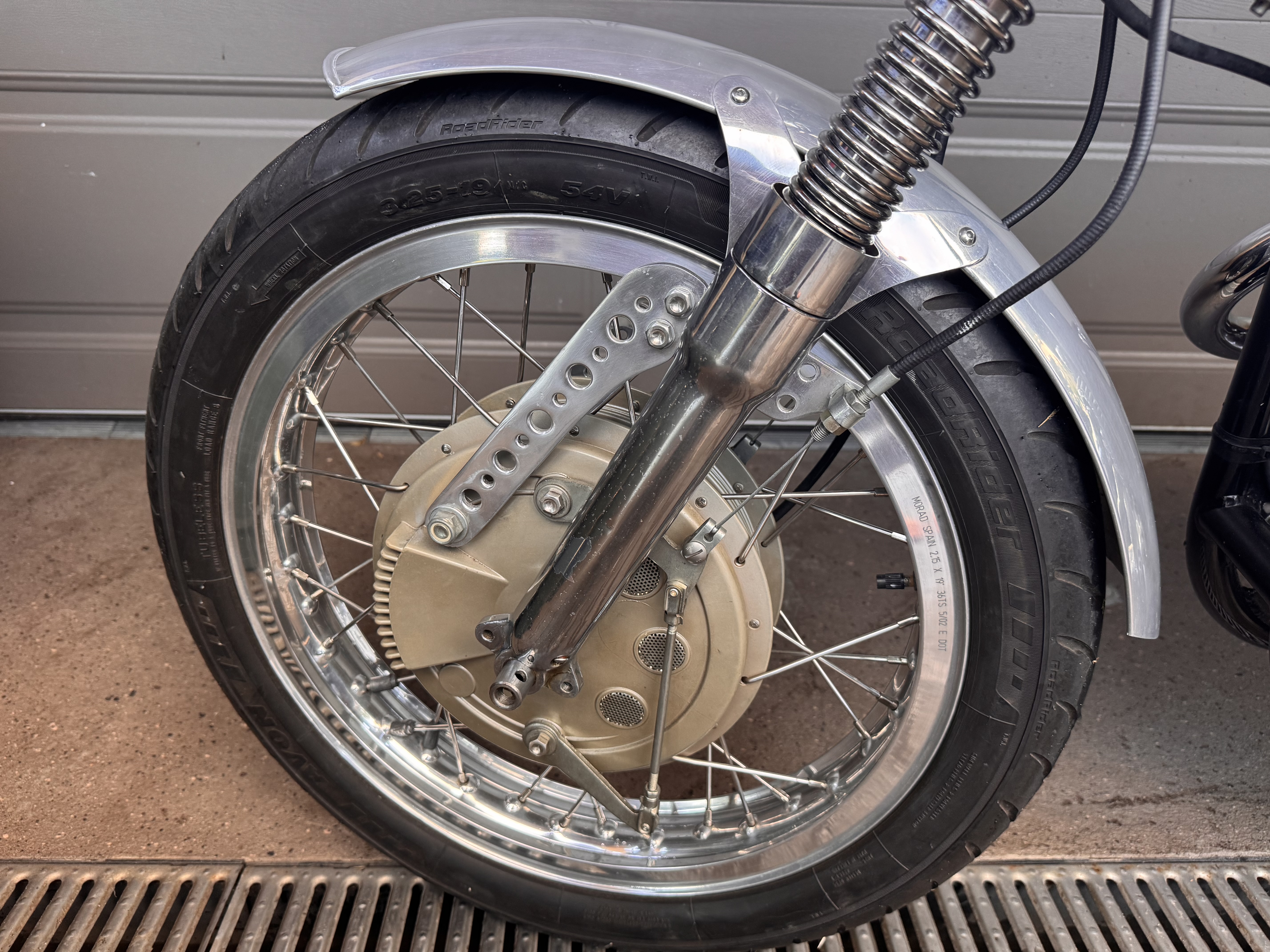 1964 NORTON 750 CAFE RACER