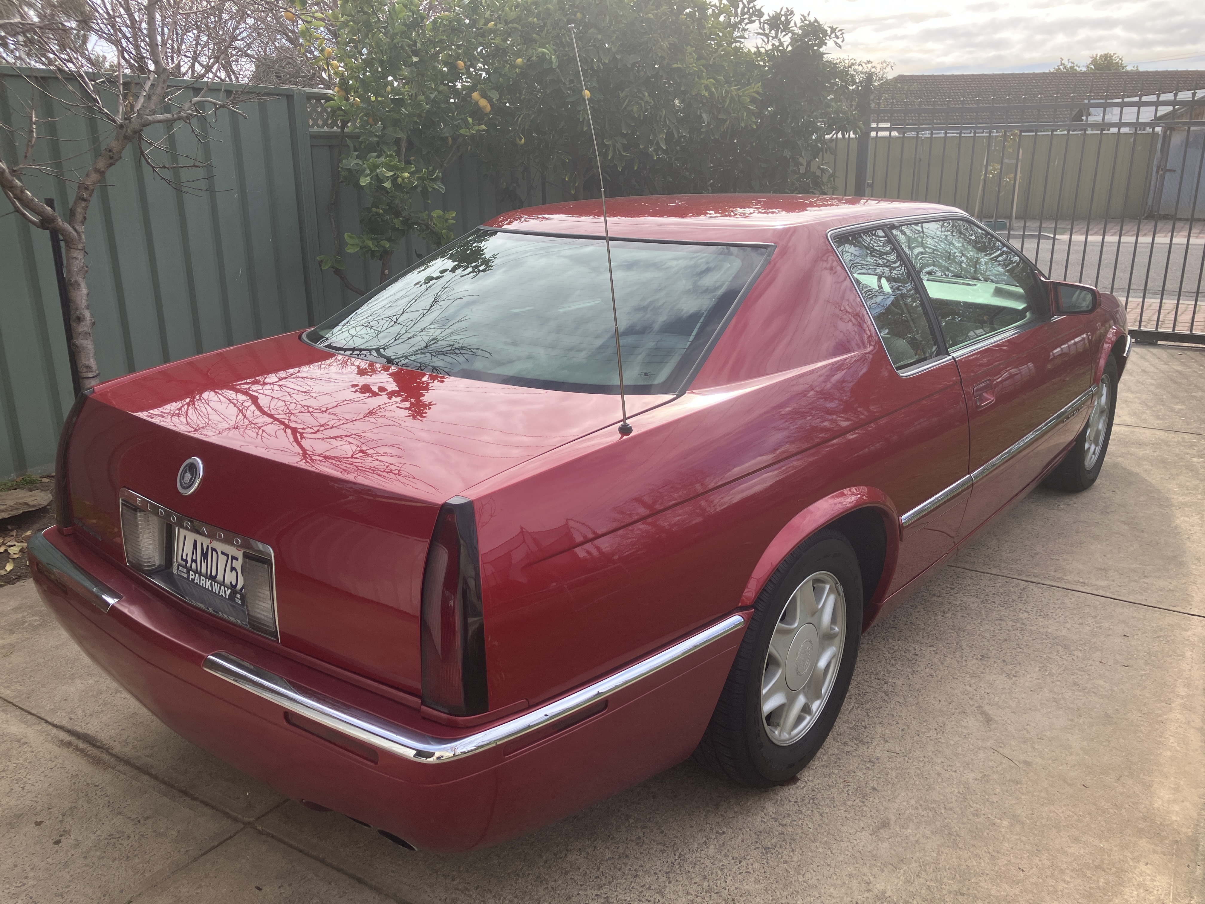1998 CADILLAC ELDORADO COUPE