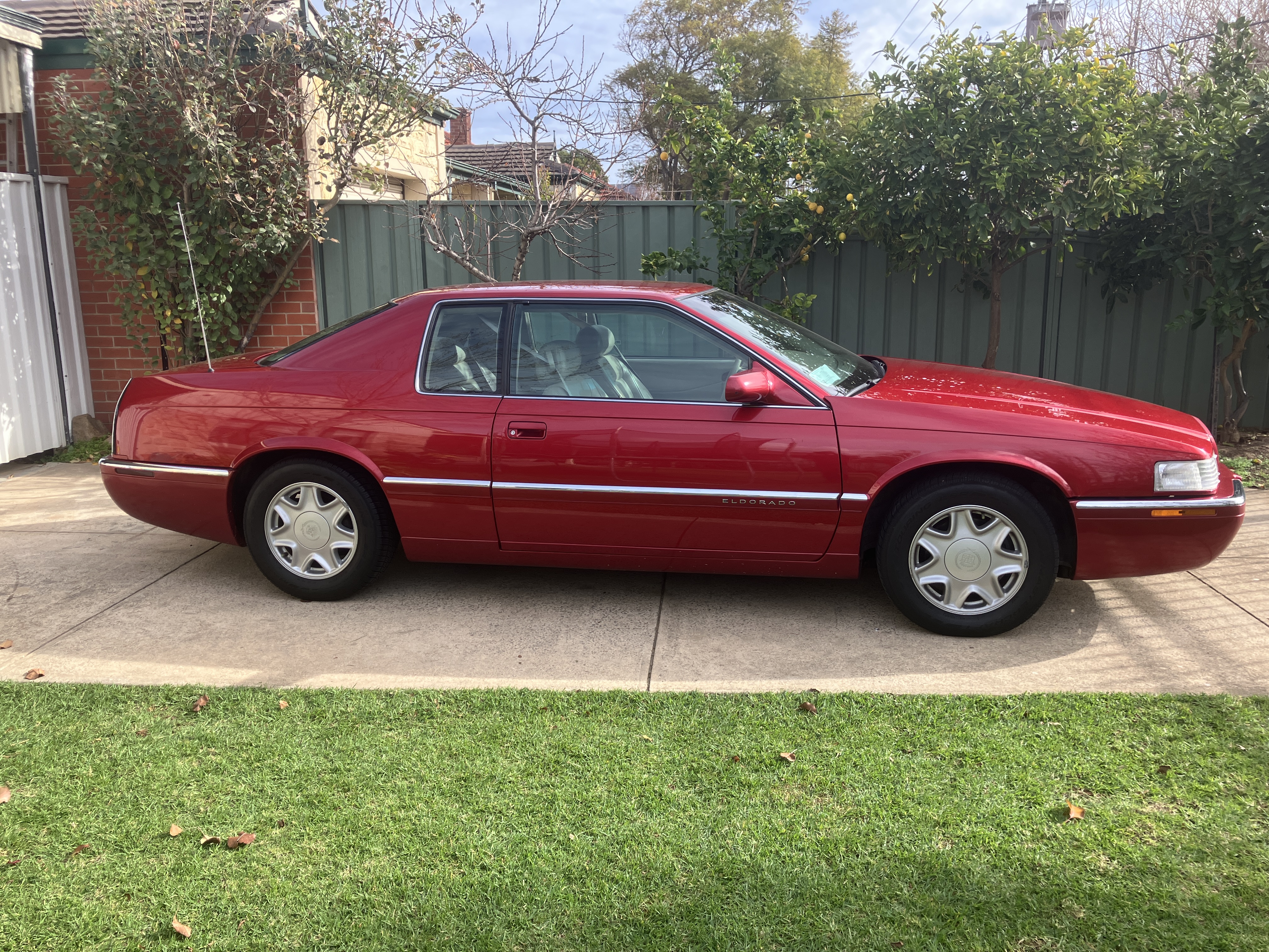 1998 CADILLAC ELDORADO COUPE