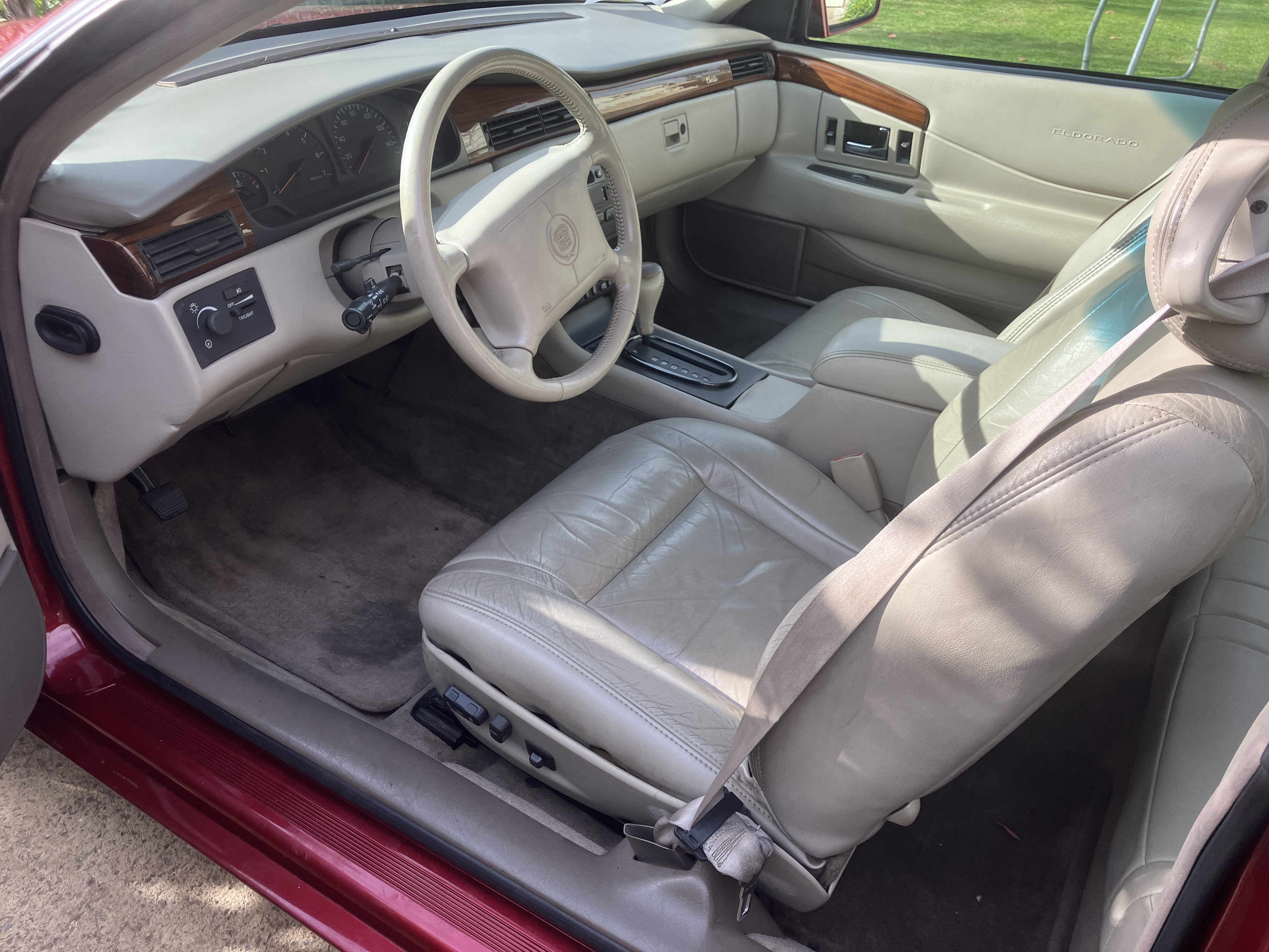 1998 CADILLAC ELDORADO COUPE