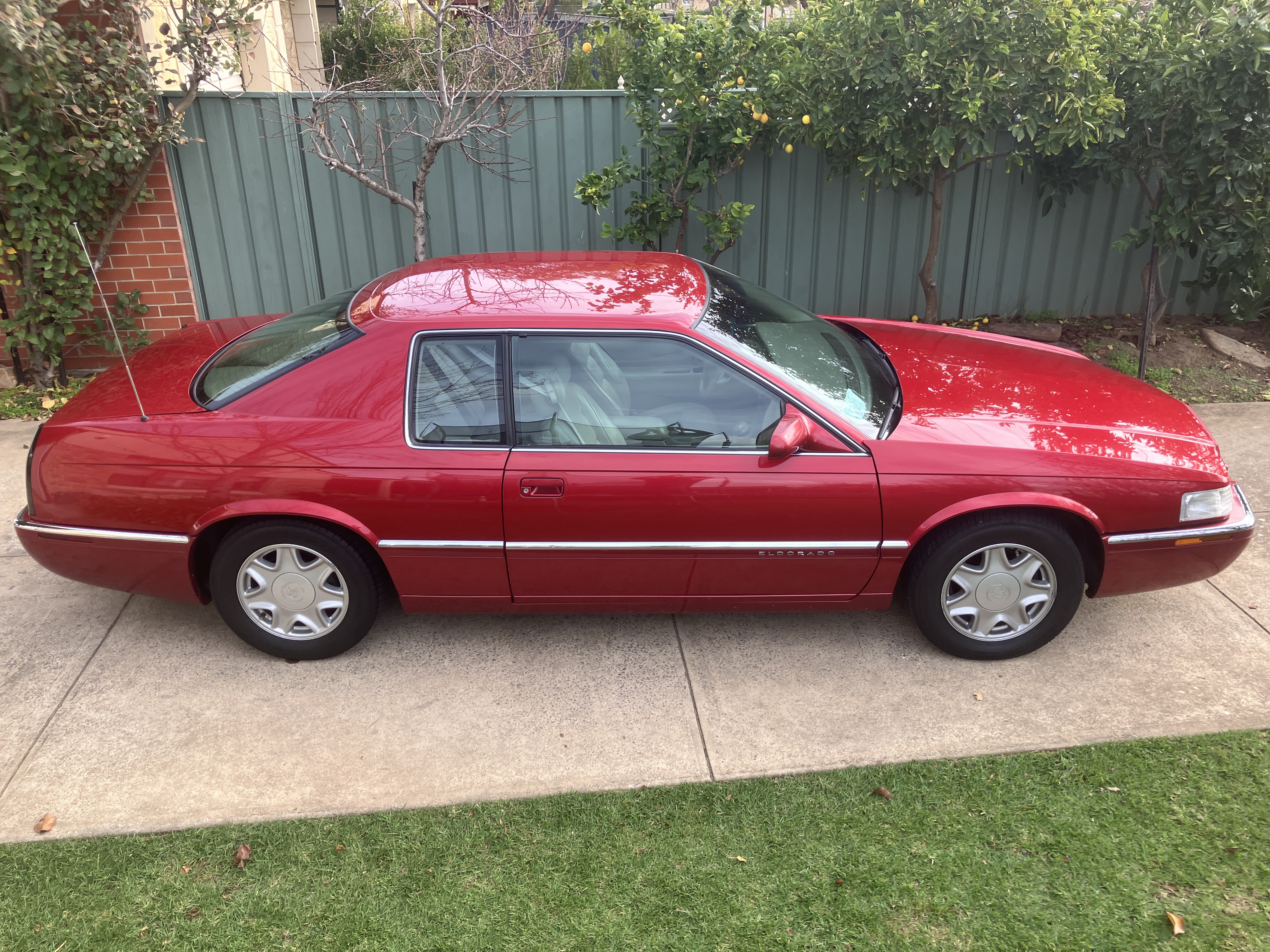 1998 CADILLAC ELDORADO COUPE