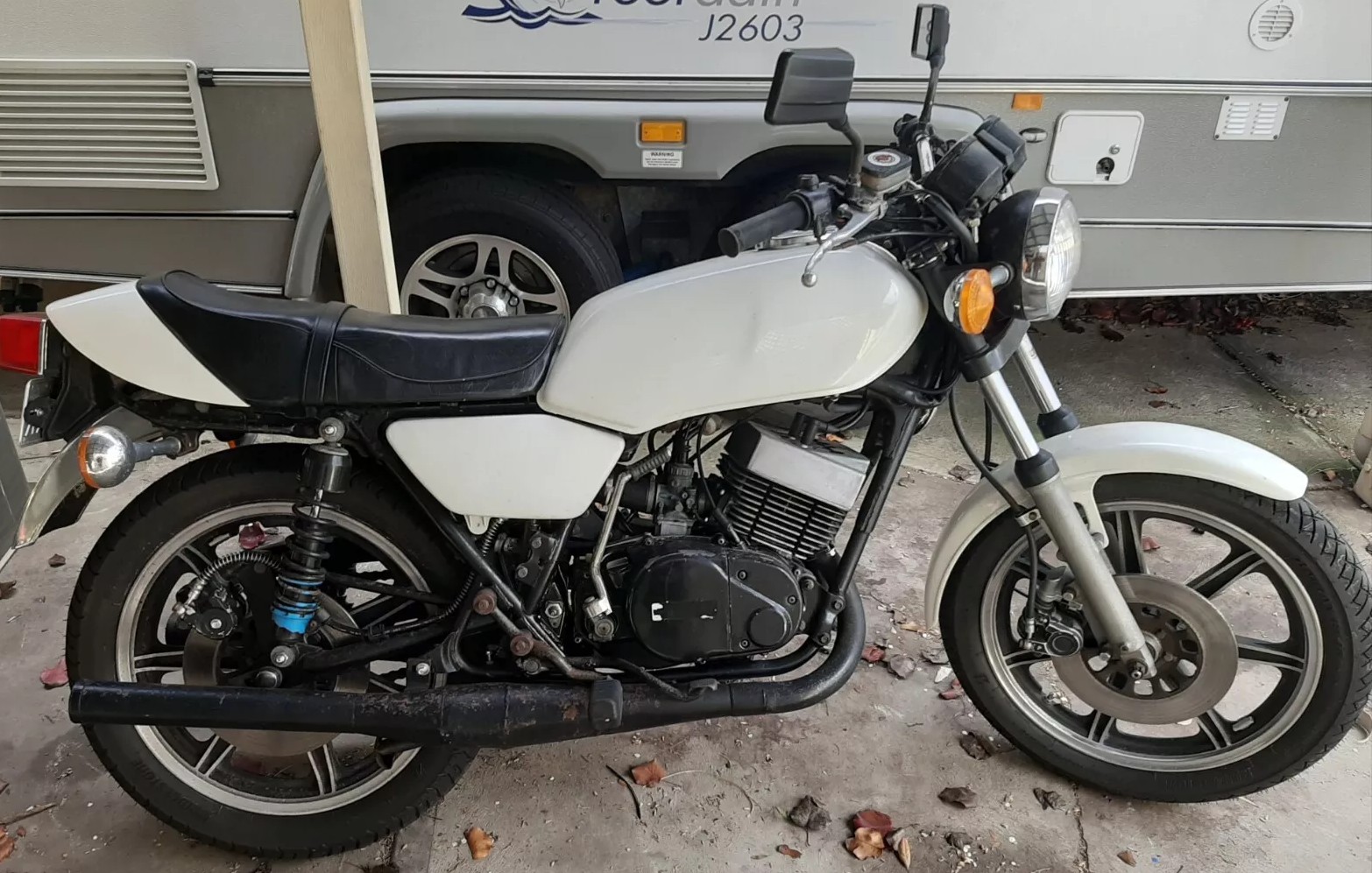 1980 YAMAHA RD250G ROAD 