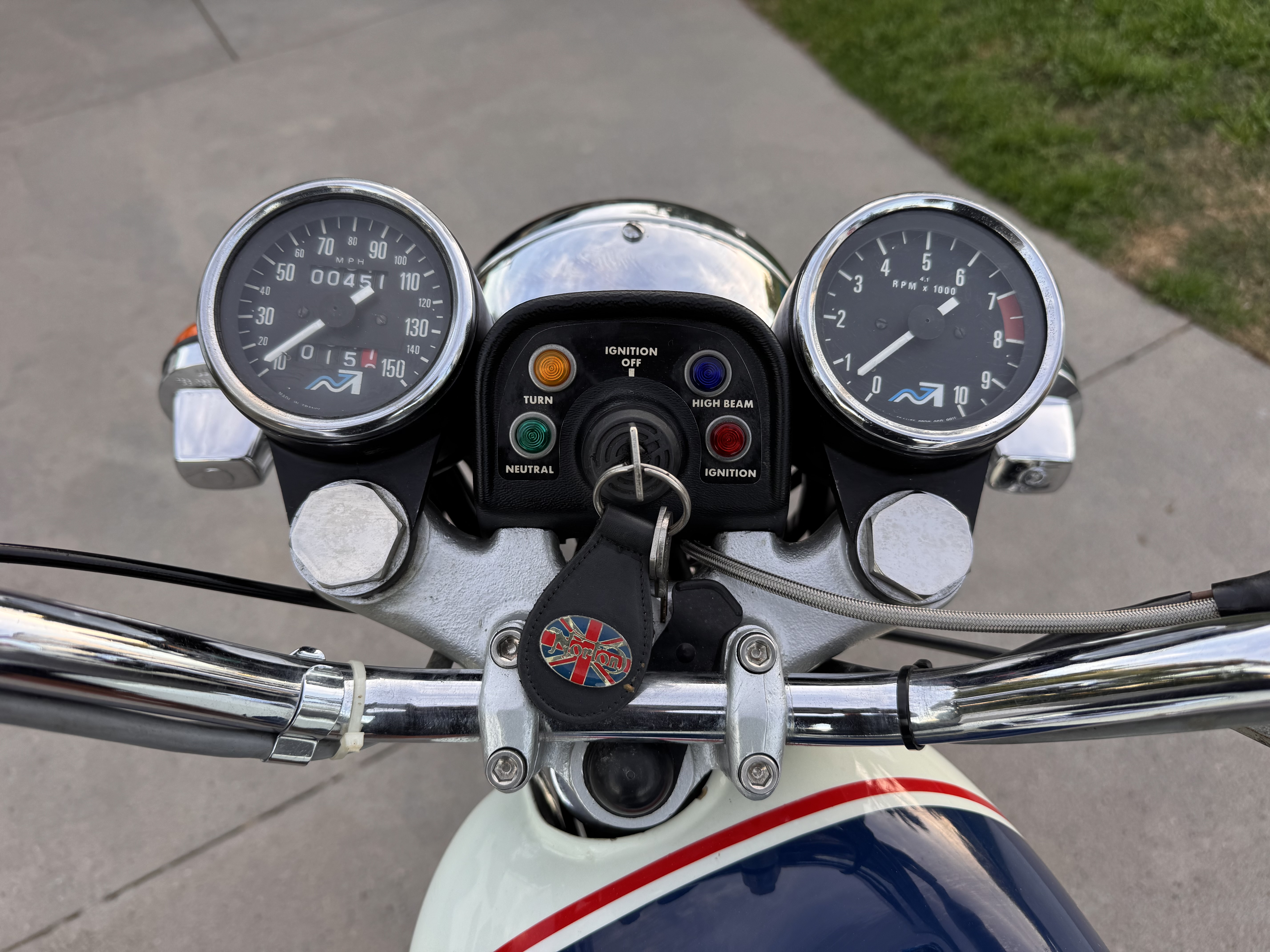 1975 NORTON COMMANDO 850 MK3 ROAD