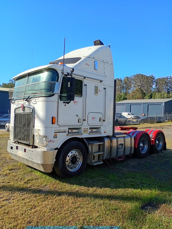 2008 KENWORTH C500T /501T (6x4) 10 SP MANUAL C/CHAS