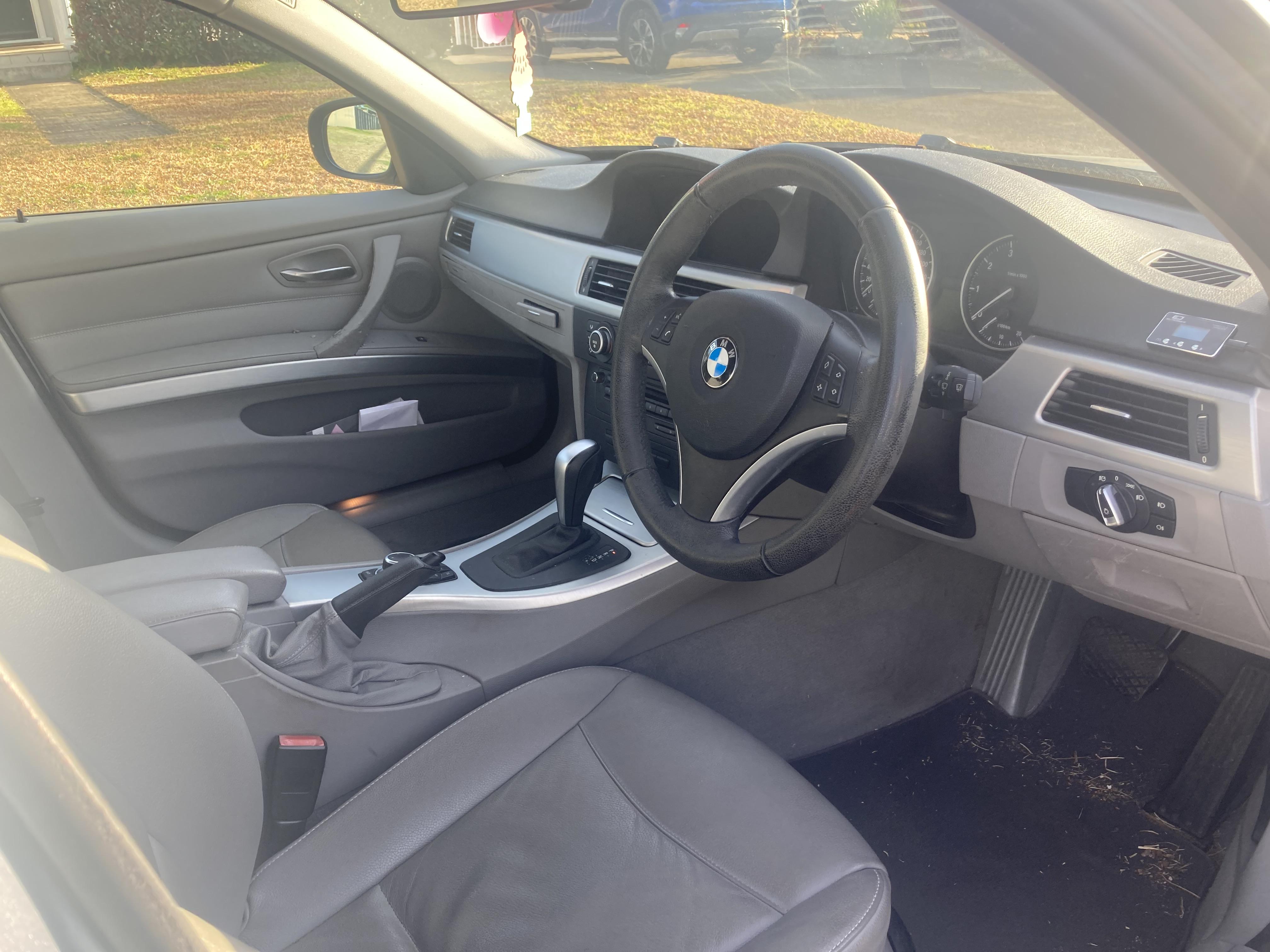 2009 BMW 3 E90 MY09 20i EXECUTIVE 6 SP AUTOMATIC STEPTRONIC 4D SEDAN