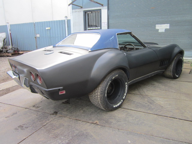 1968 CHEVROLET CORVETTE MANUAL ROADSTER