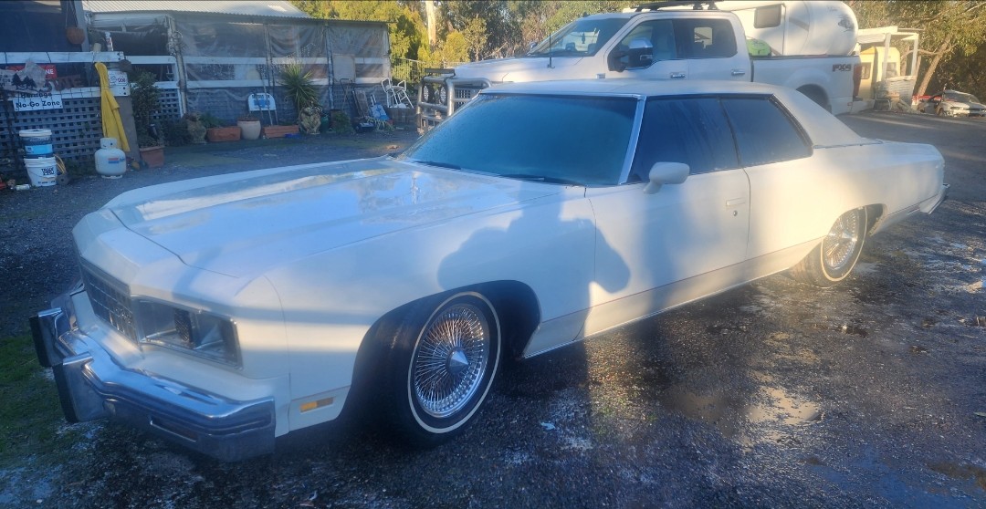 1976 CHEVROLET CAPRICE COUPE 