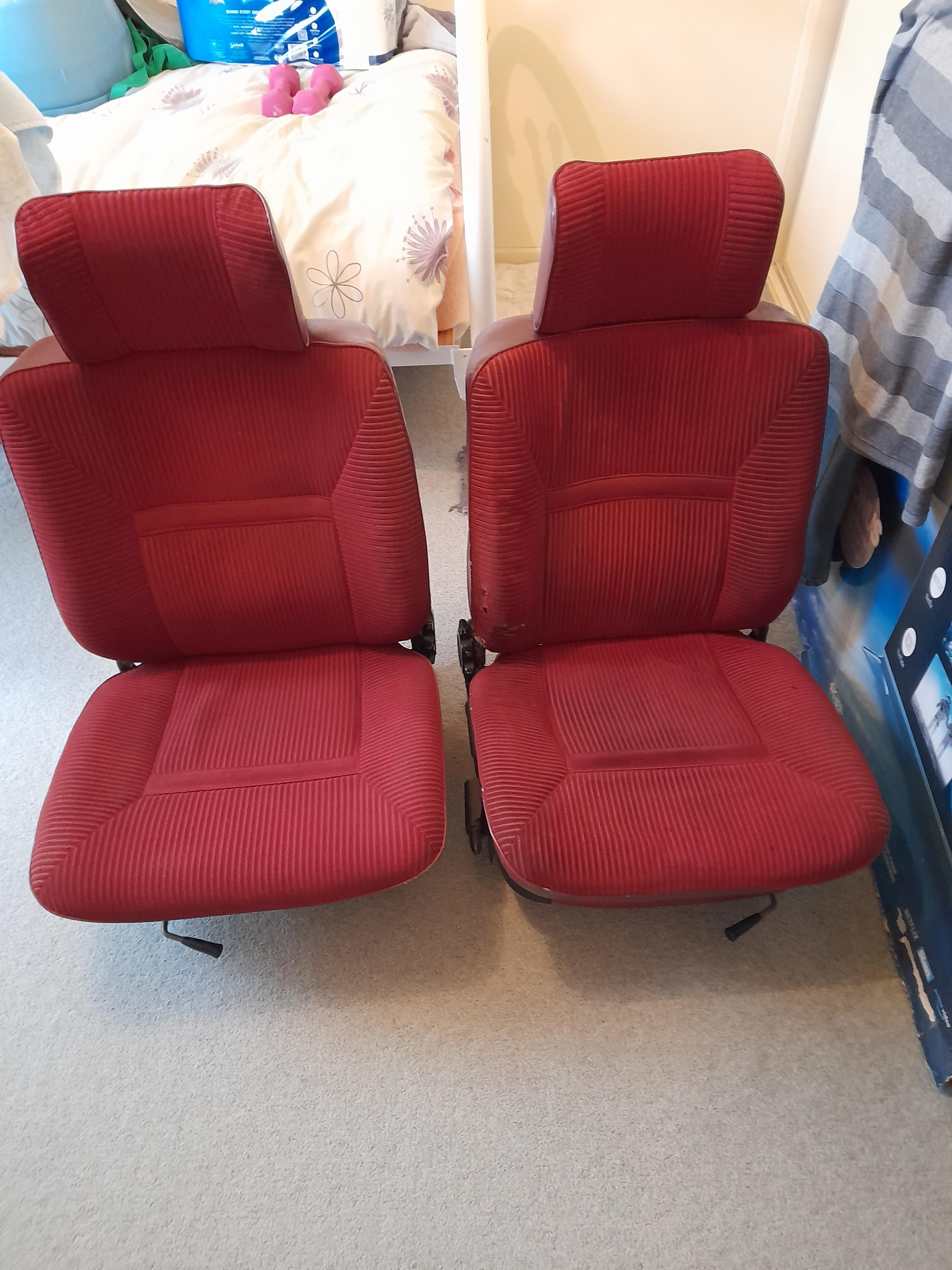 HOLDEN STATESMAN WB SEATS