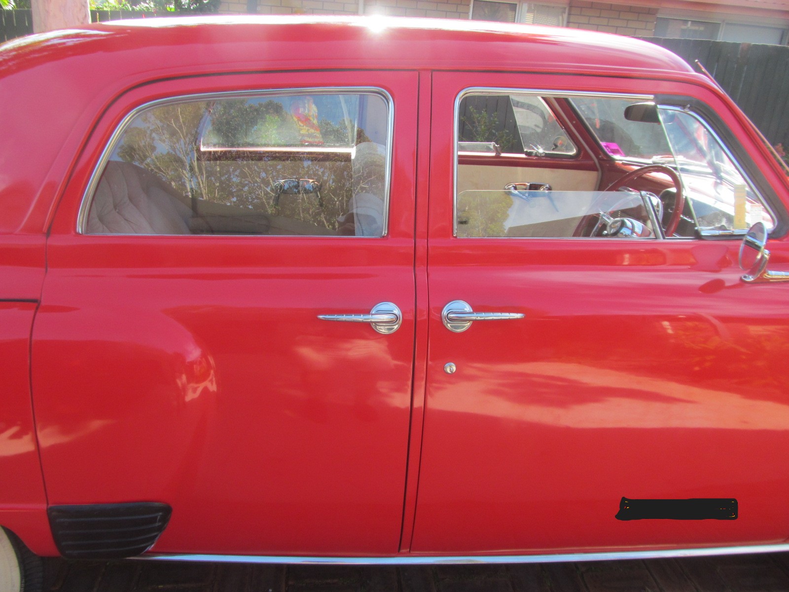 1947 STUDEBAKER CHAMPION SEDAN