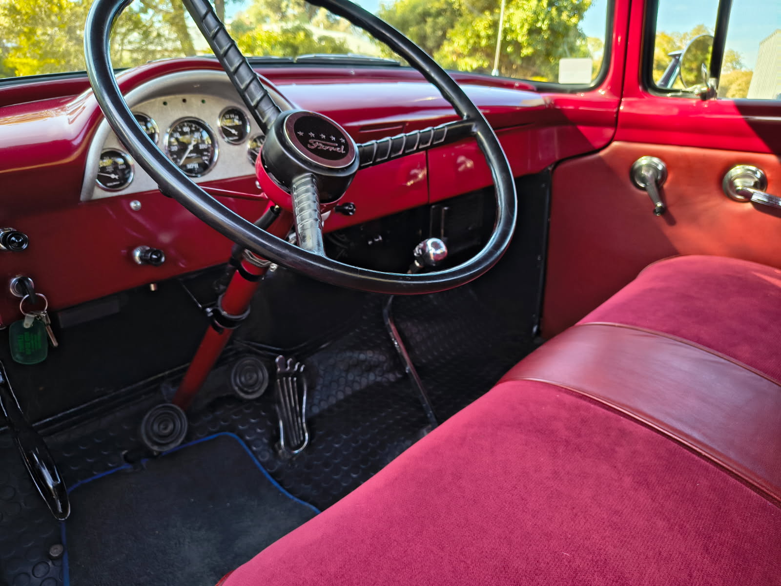 1956 FORD F100 MANUAL 2D UTILITY