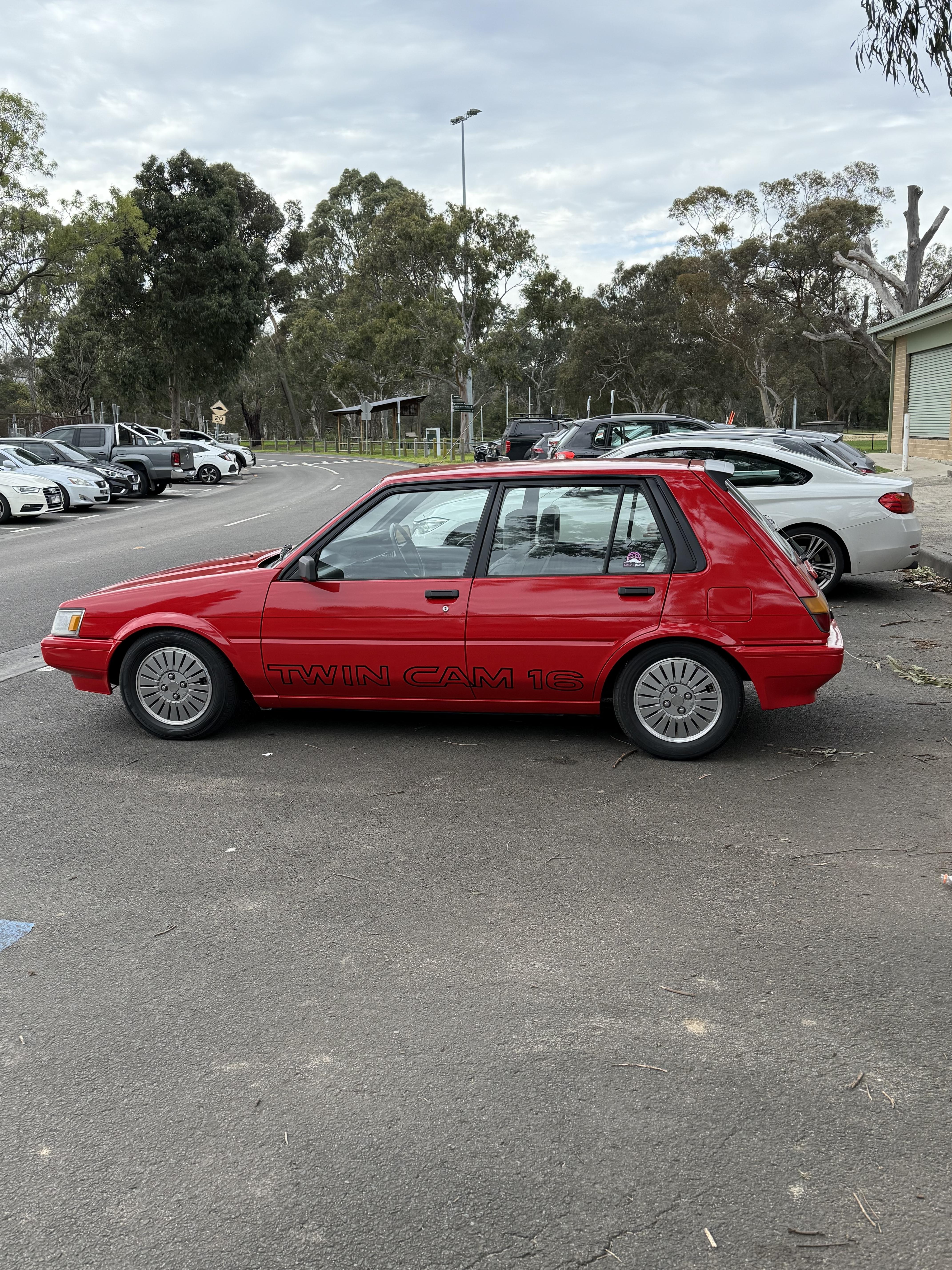 1987 TOYOTA COROLLA AE82 TWIN CAM 5 SP MANUAL 5D HATCHBACK