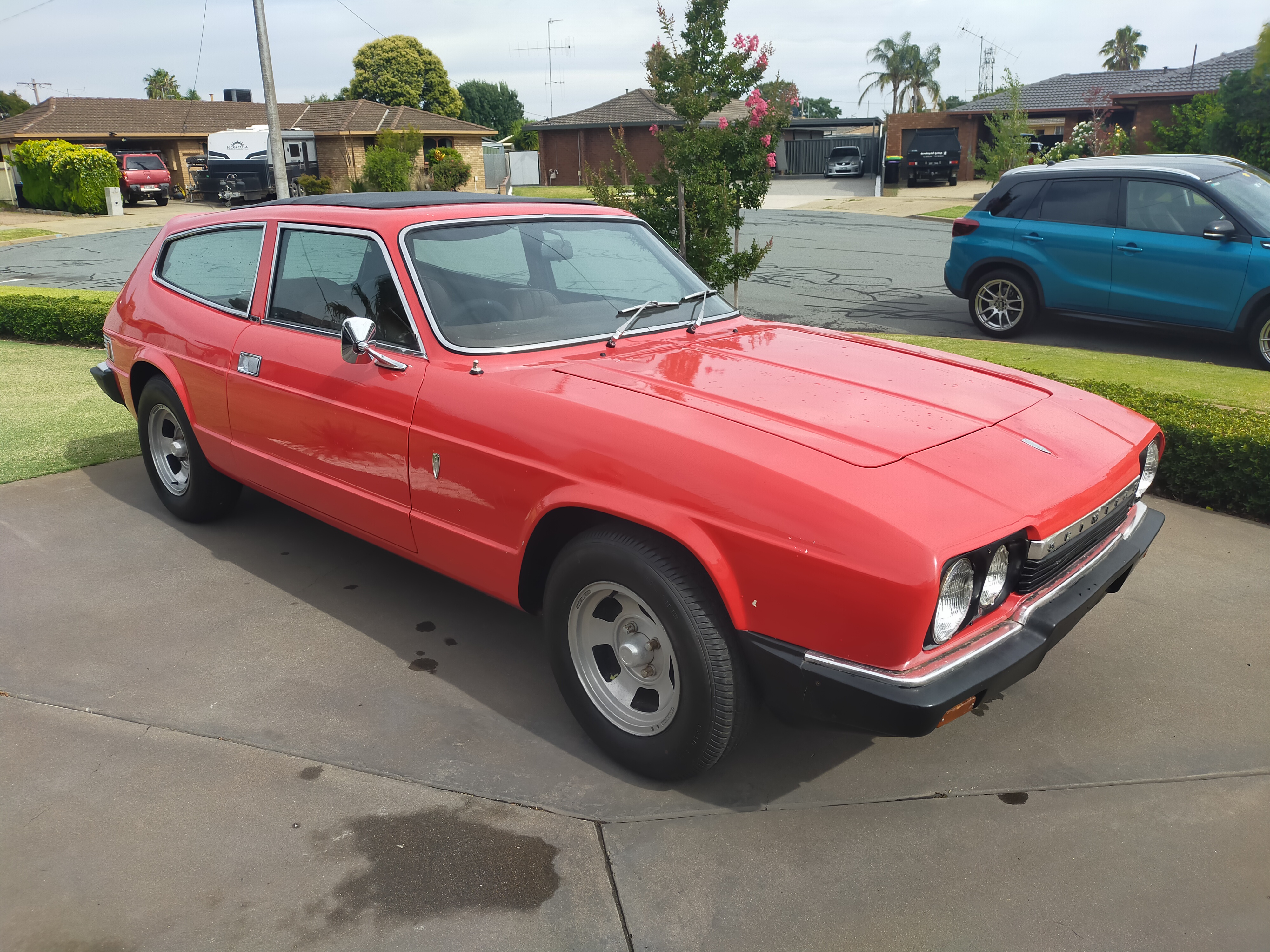 1977 RELIANT SCIMITAR GTE SE6A AUTOMATIC COUPE