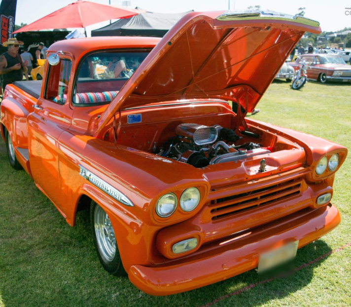 1958 CHEVROLET APACHE 2D UTILITY