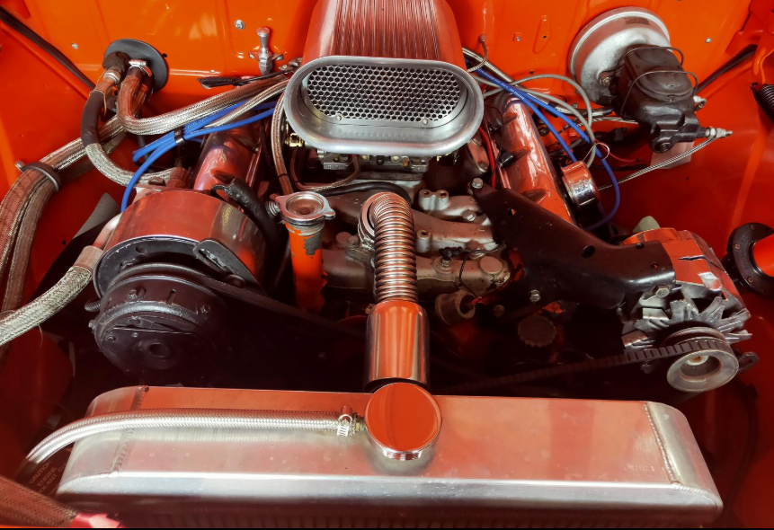 1958 CHEVROLET APACHE 2D UTILITY