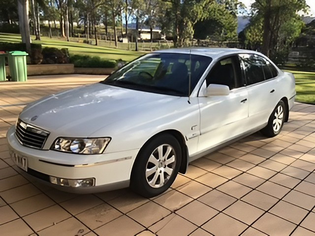 2003 HOLDEN STATESMAN WK 8WY 19 LS8 4 SP AUTOMATIC 4D SEDAN