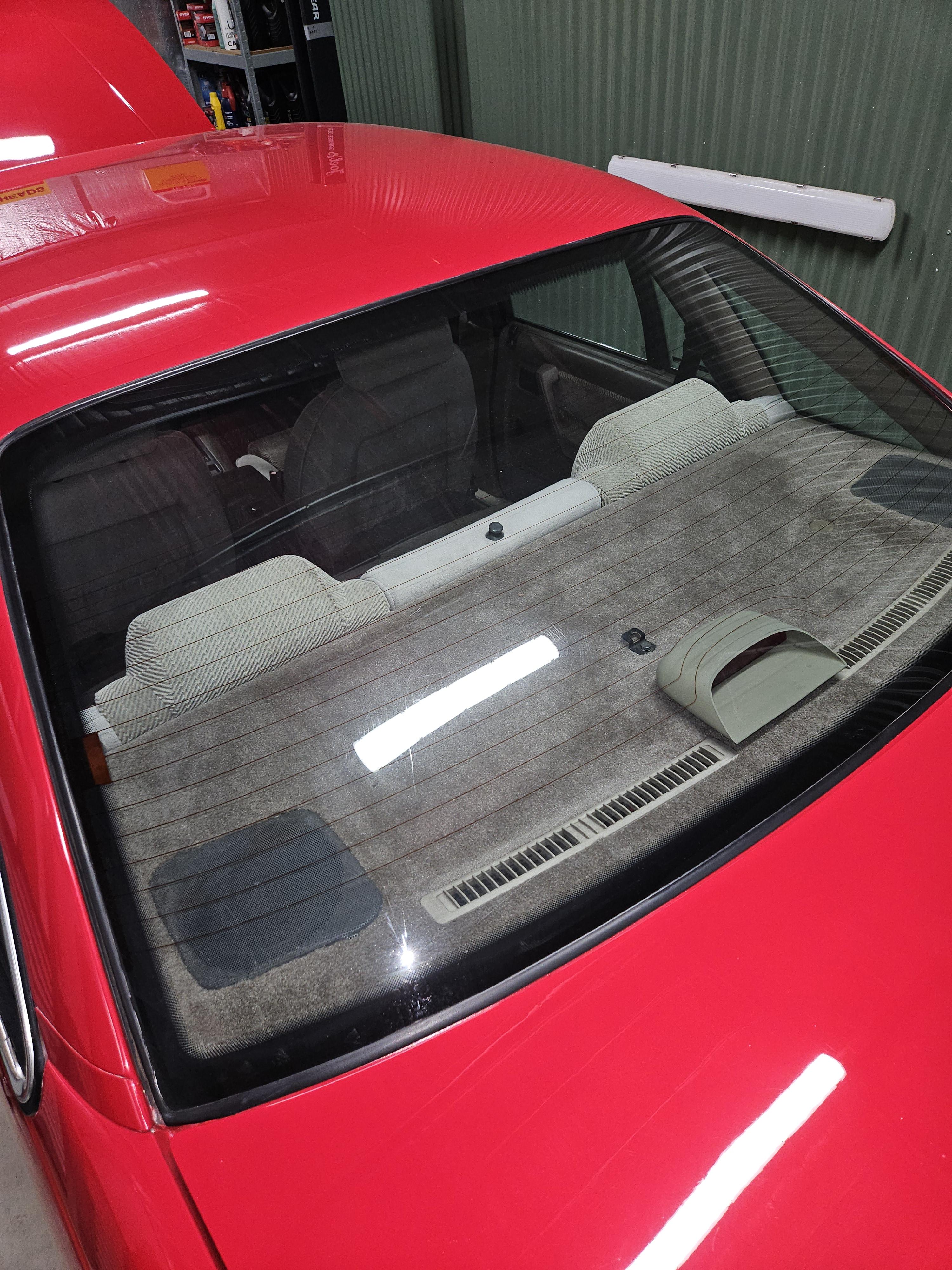 1991 HOLDEN CALAIS VP V8 AUTO SEDAN
