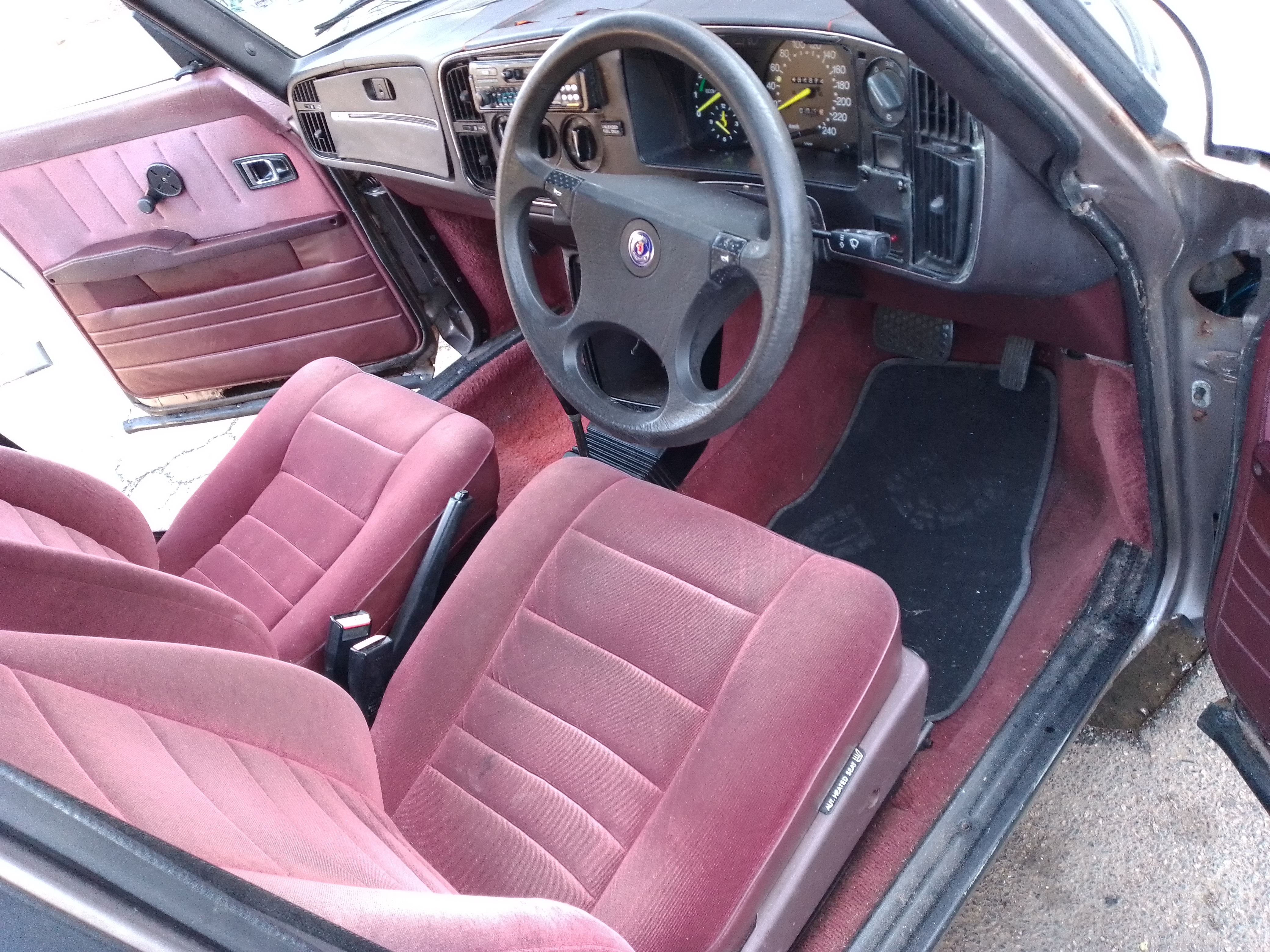 1989 SAAB 900 i 16 3 SP AUTOMATIC 5D COMBI COUPE