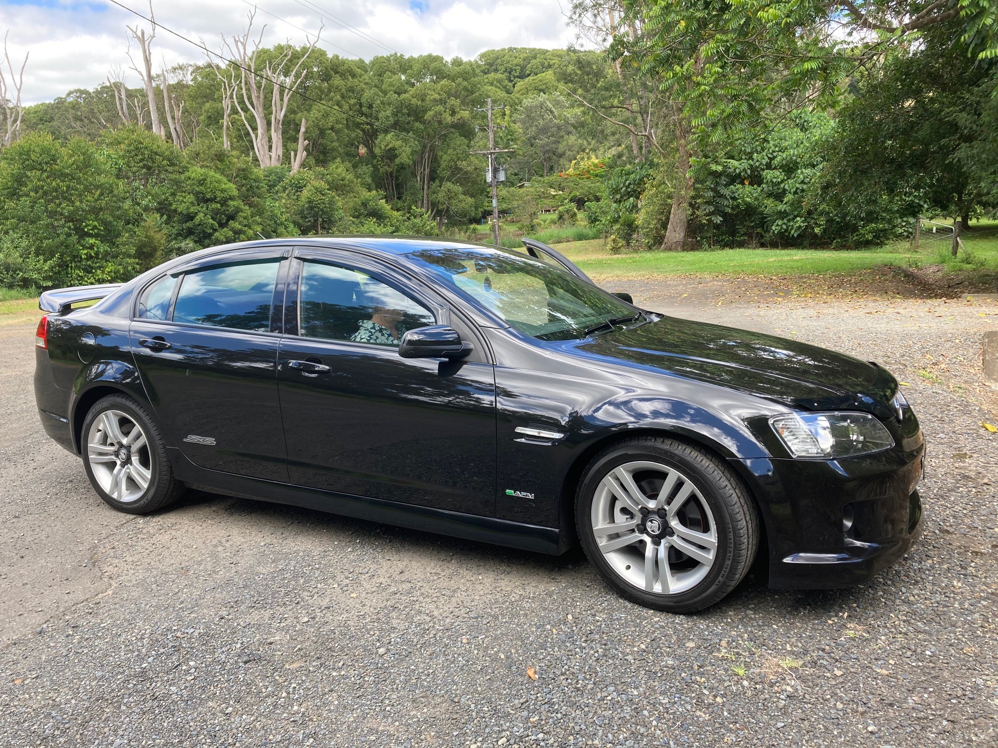 2010 HOLDEN COMMODORE VE II SS 6 SP AUTOMATIC 4D SEDAN